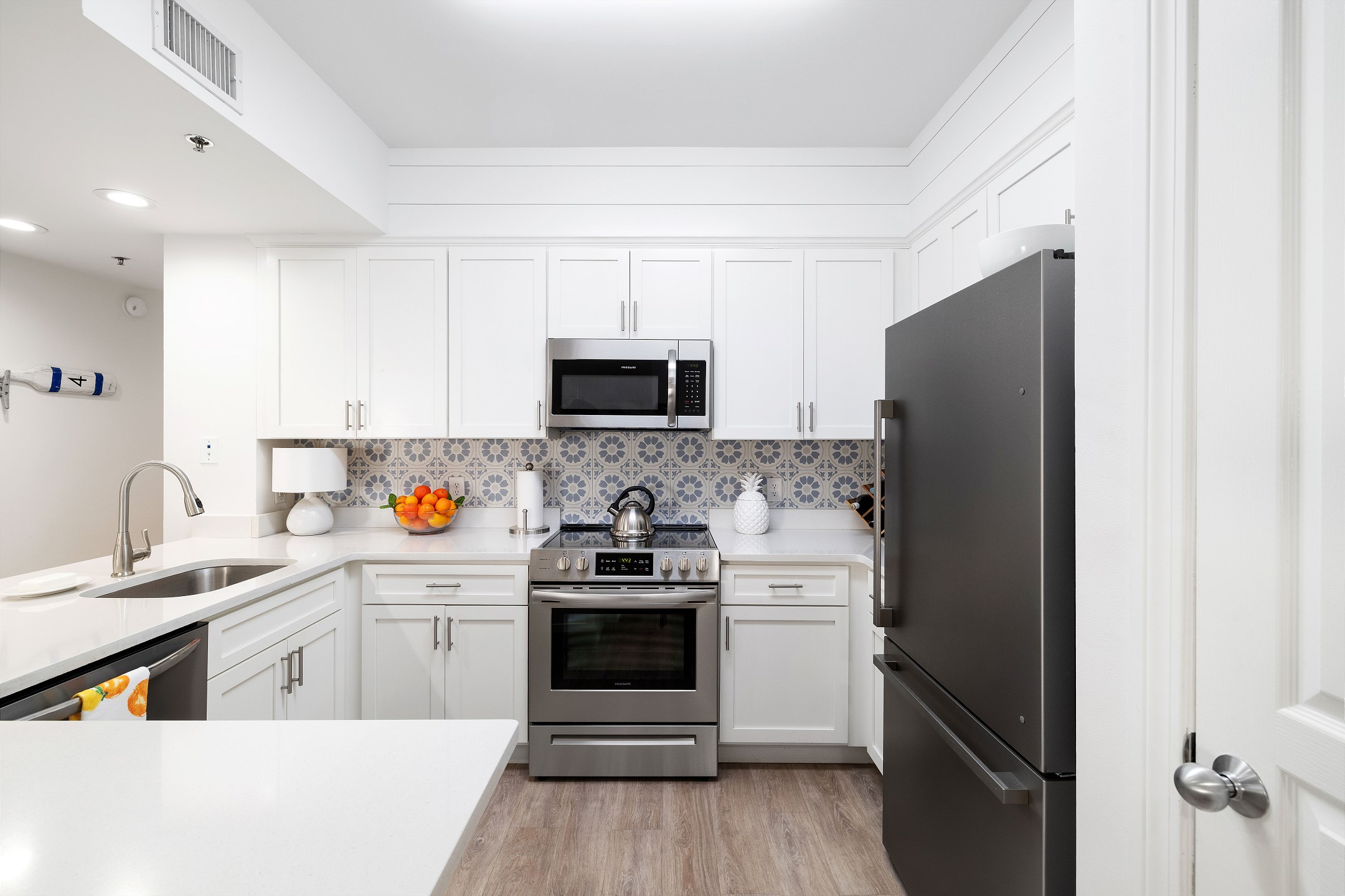 Palm Beach 41A | Photo 3