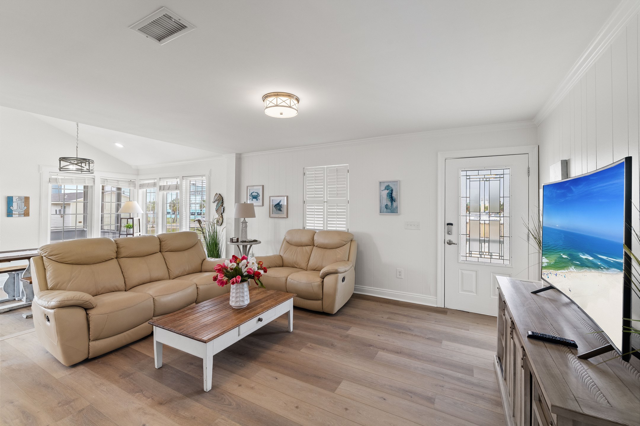 Beach Please | Photo 3