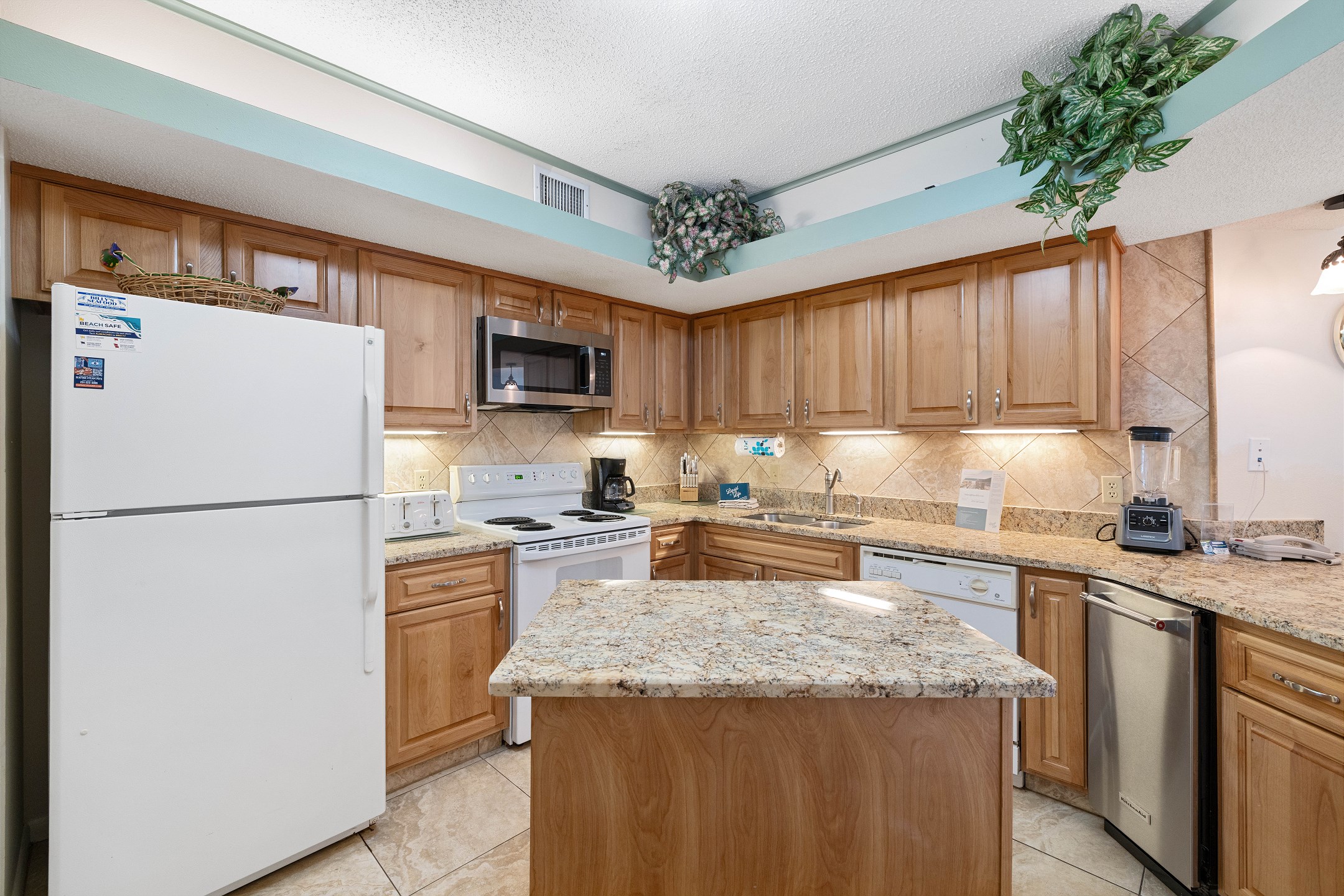 Summer House 1502A 2