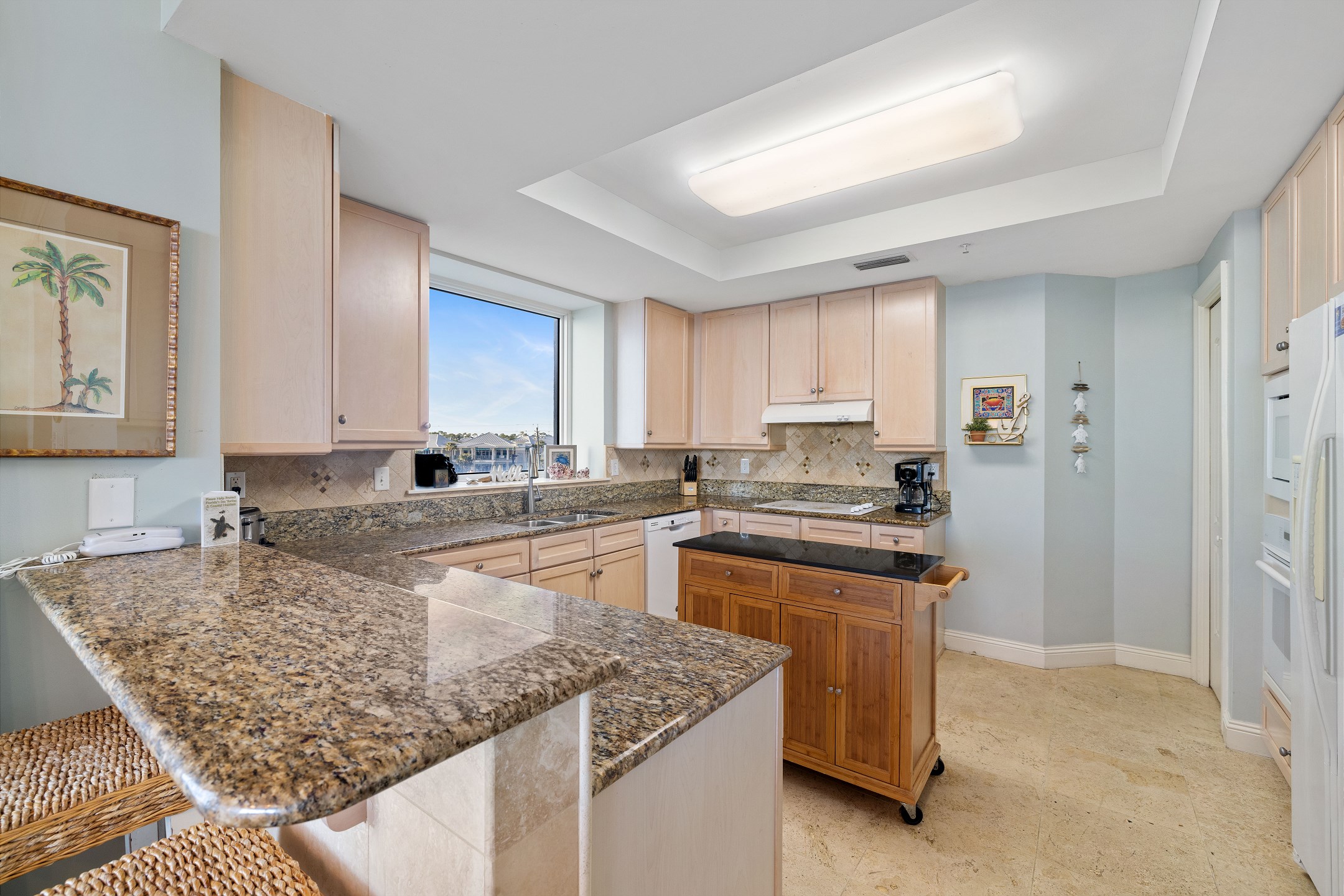 Indigo West 304 | Photo 3