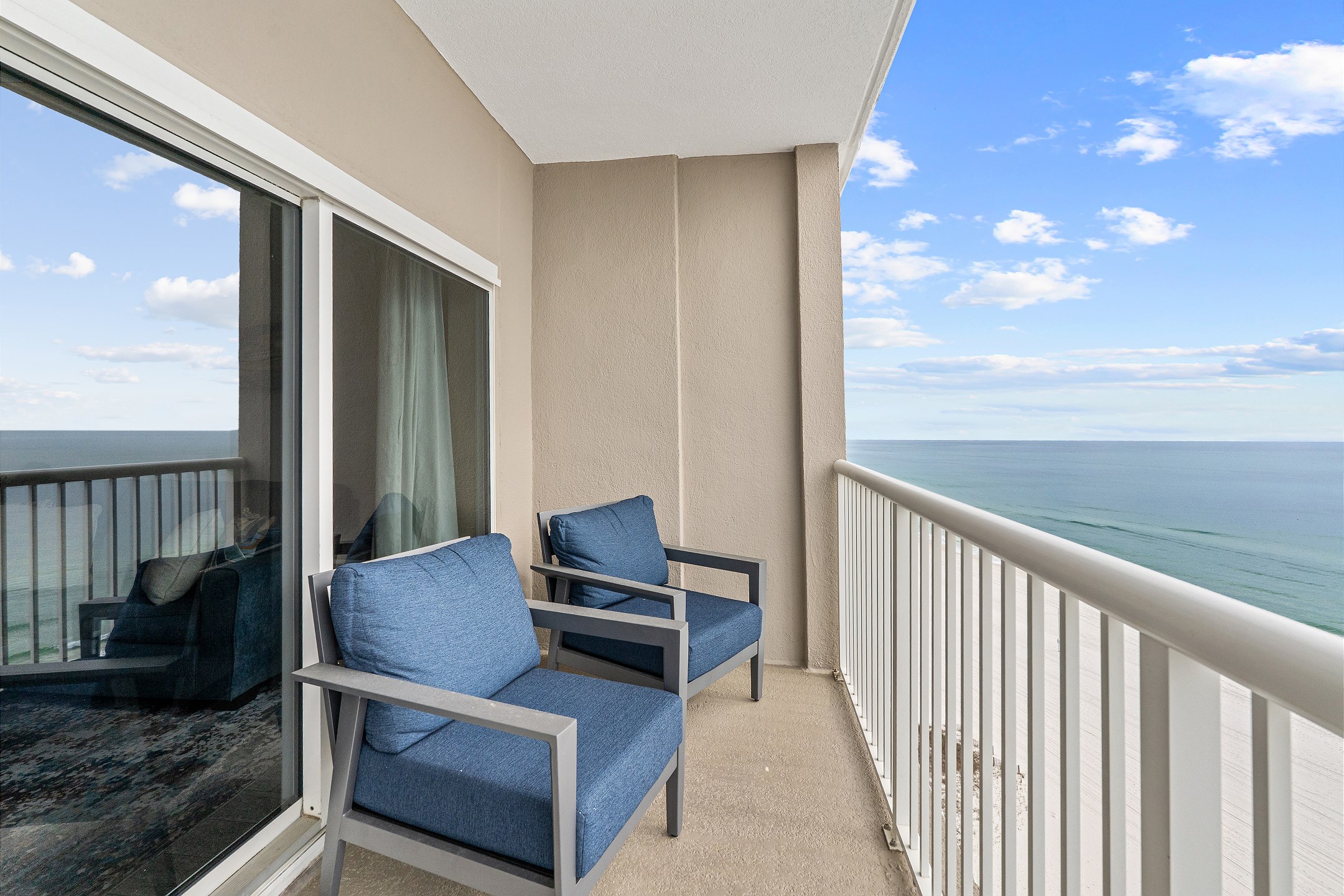 Tradewinds 1205 | Photo 2