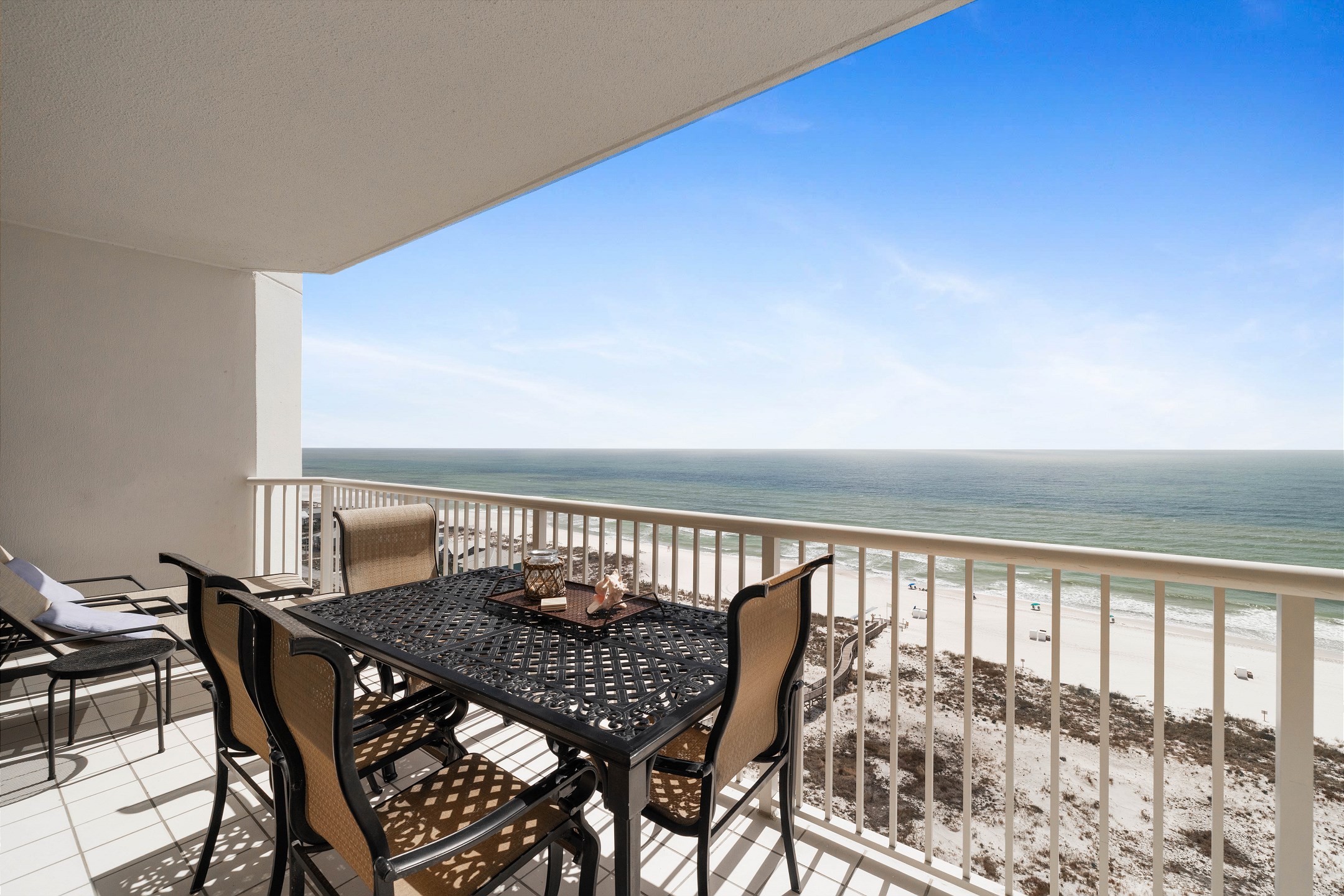 The Beach Club 1405B | Photo 2