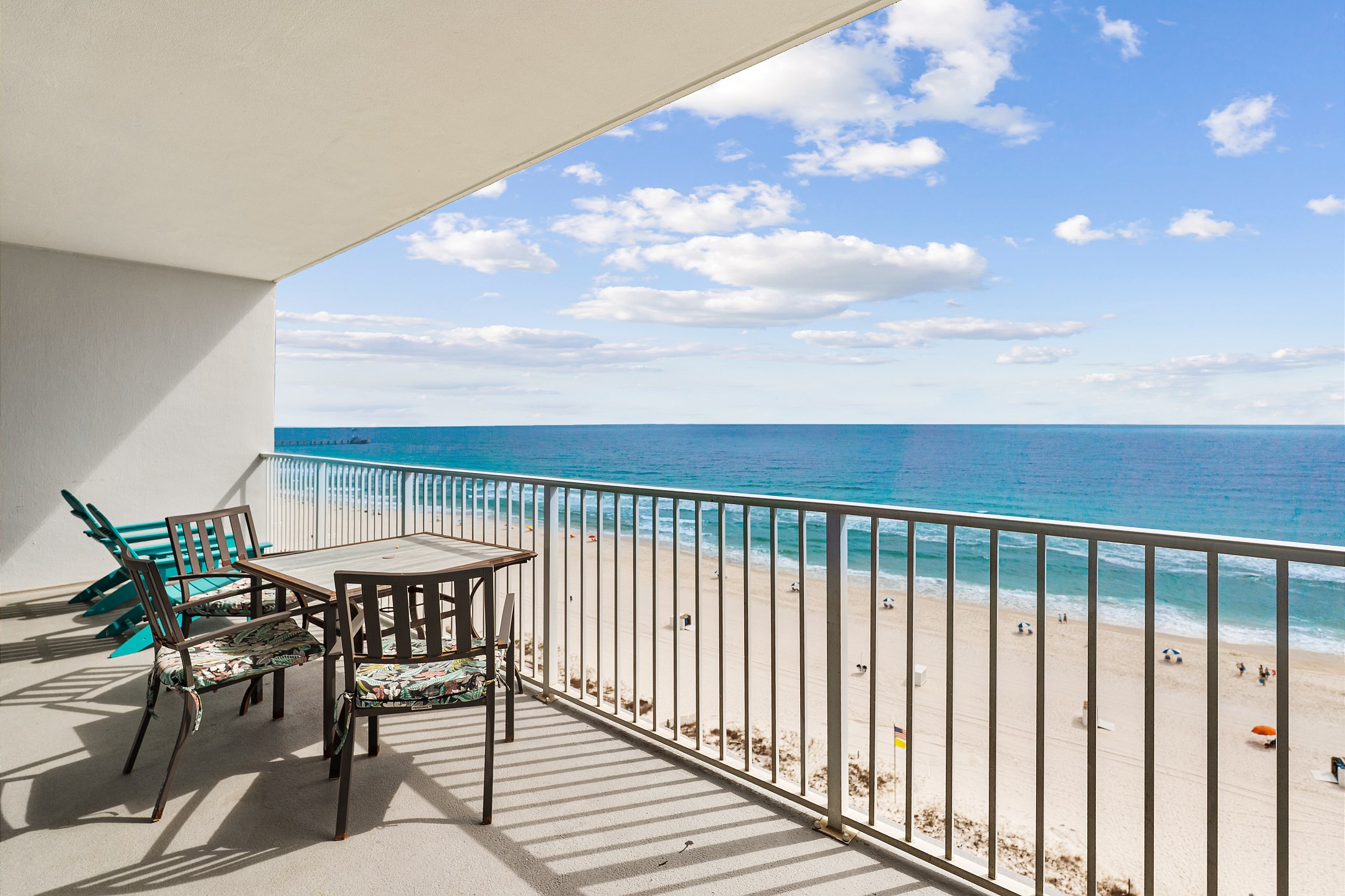 Lighthouse 1009 | Photo 2