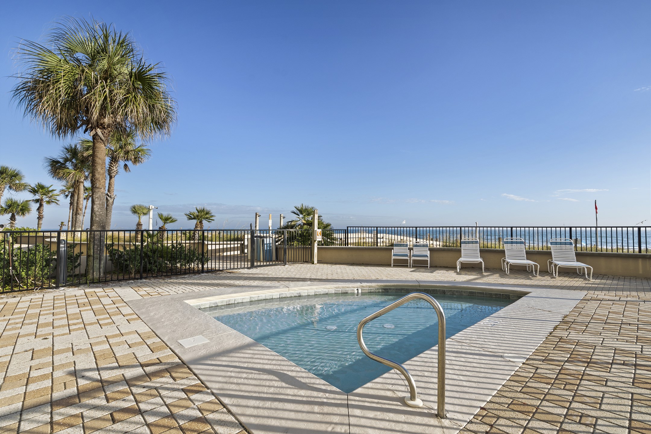 Bluewater 1205 | Photo 2