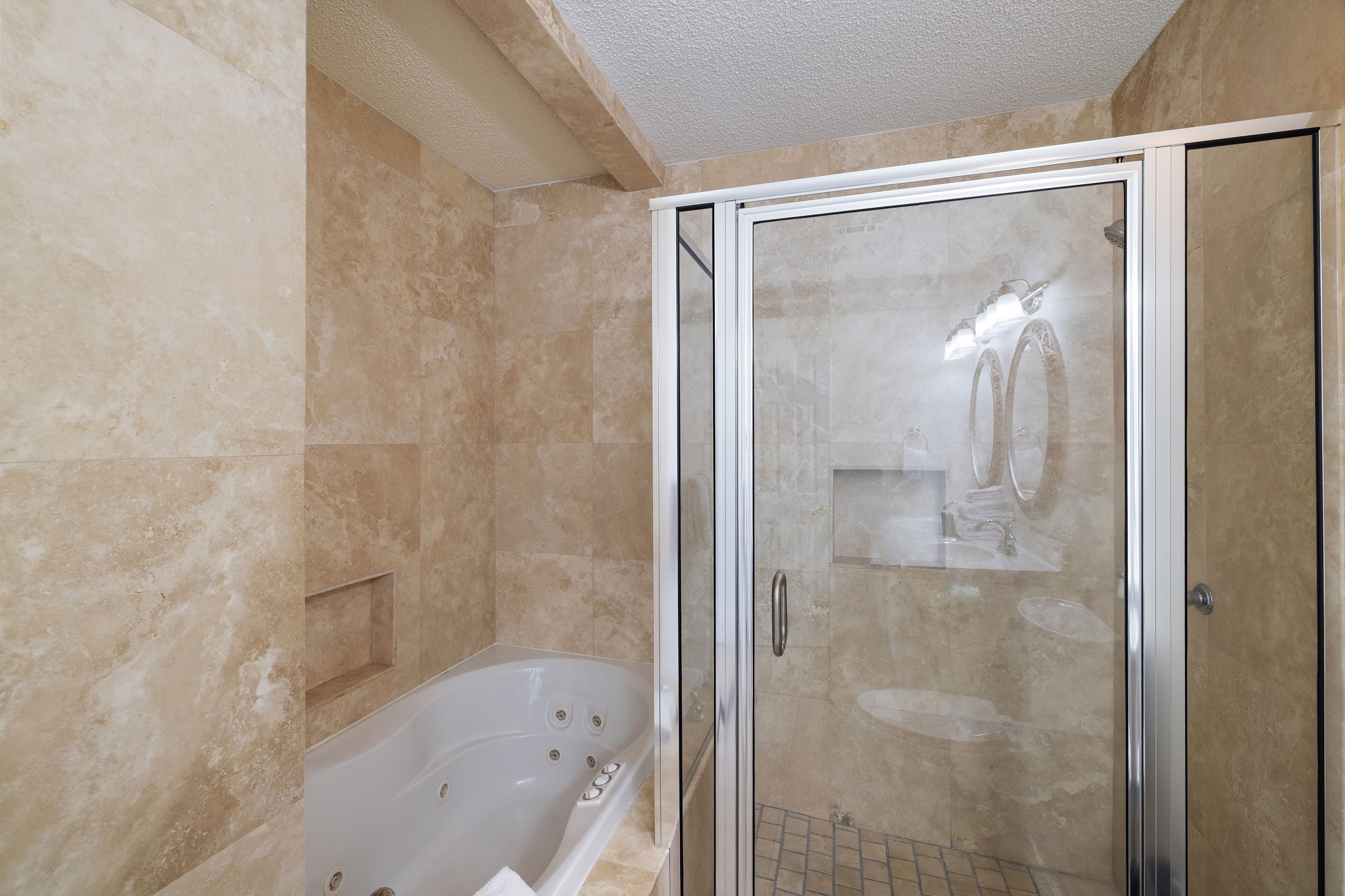 Lei Lani Mini Tower 315N 6