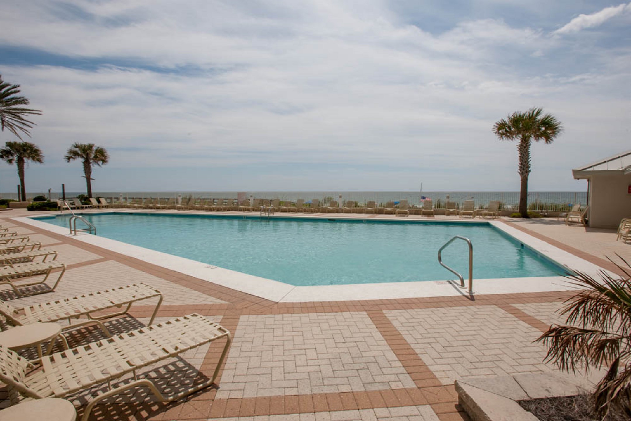 Pelican Pointe 1002