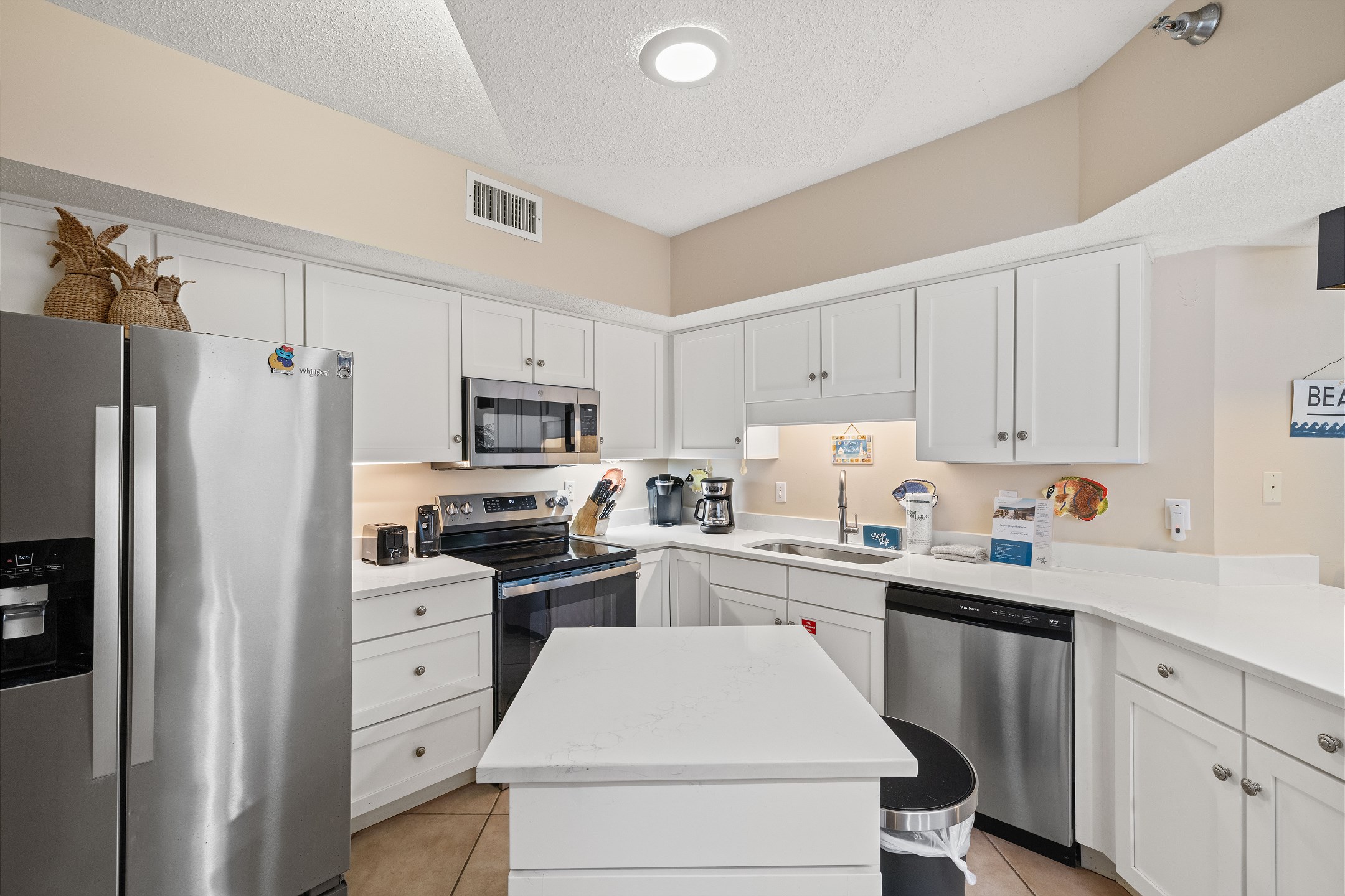 Pelican Pointe 1002 | Photo 3