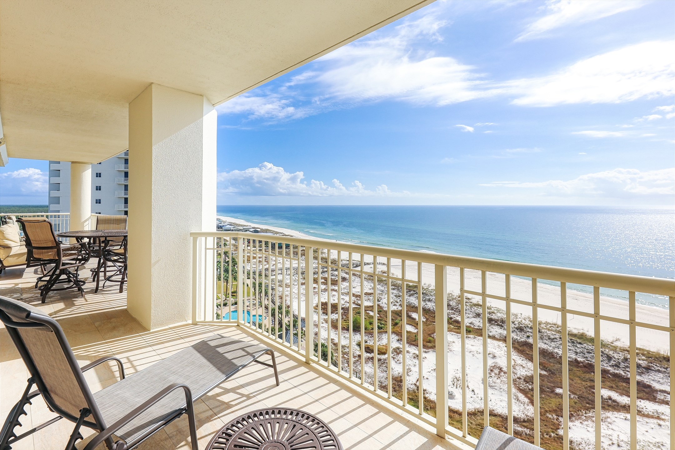 The Beach Club 1401C | Photo 2