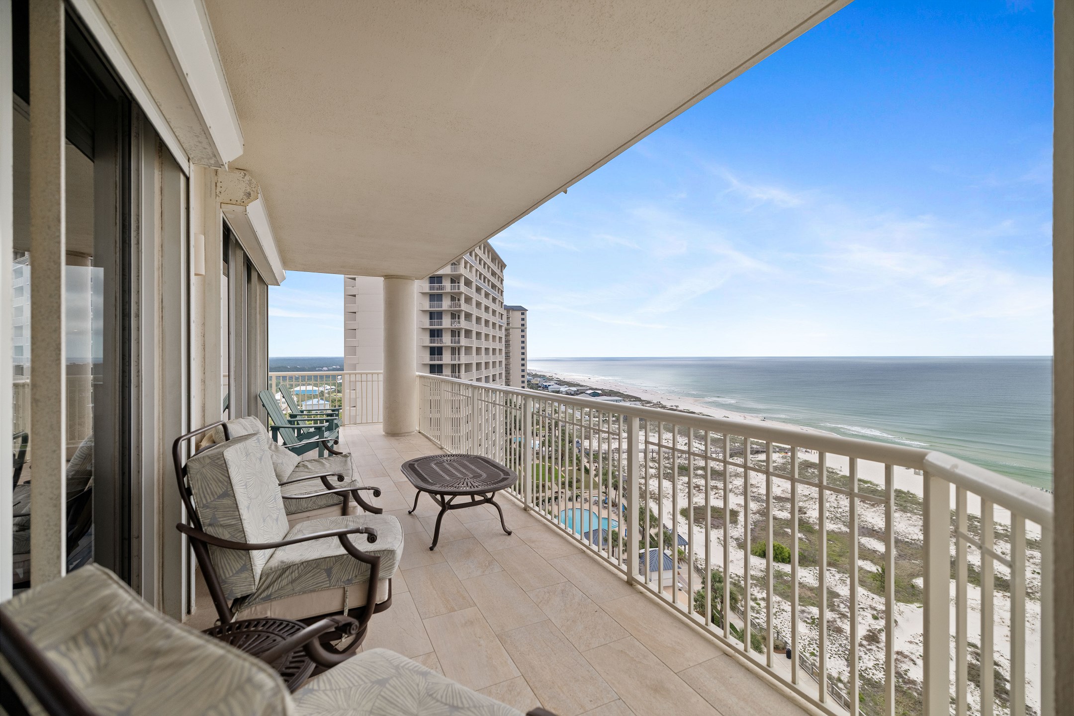 The Beach Club 1401C | Photo 2