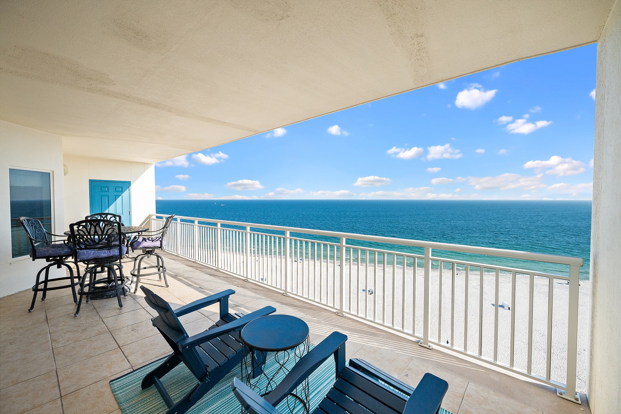 Admiral's Quarters 1202 | Photo 2