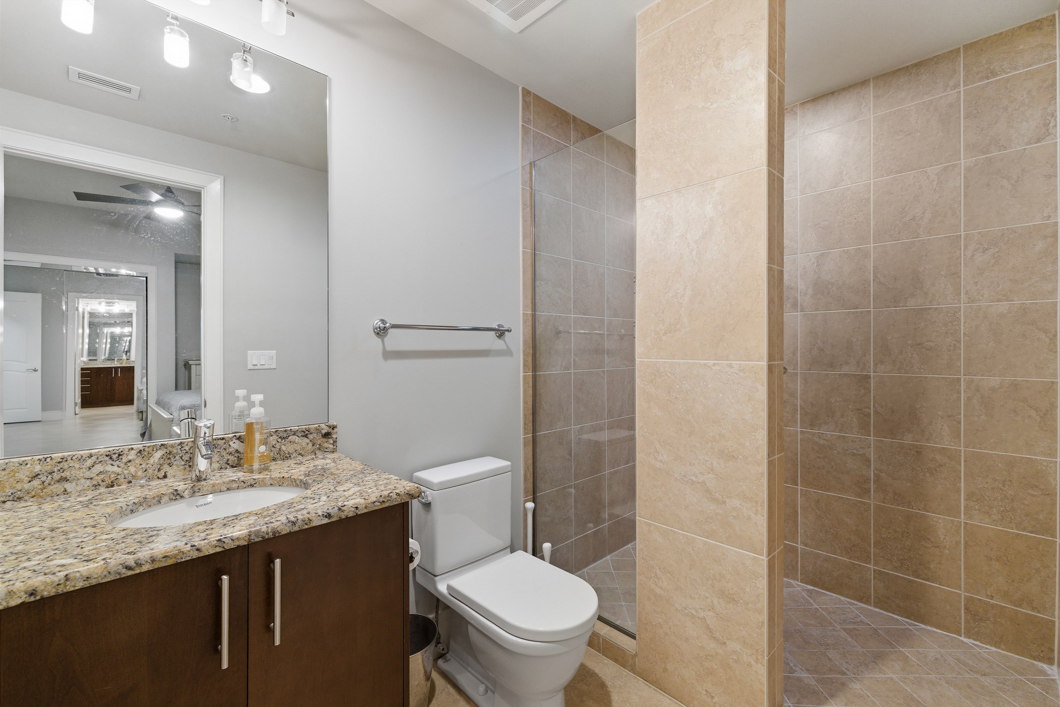 Turquoise Place 1707C 6