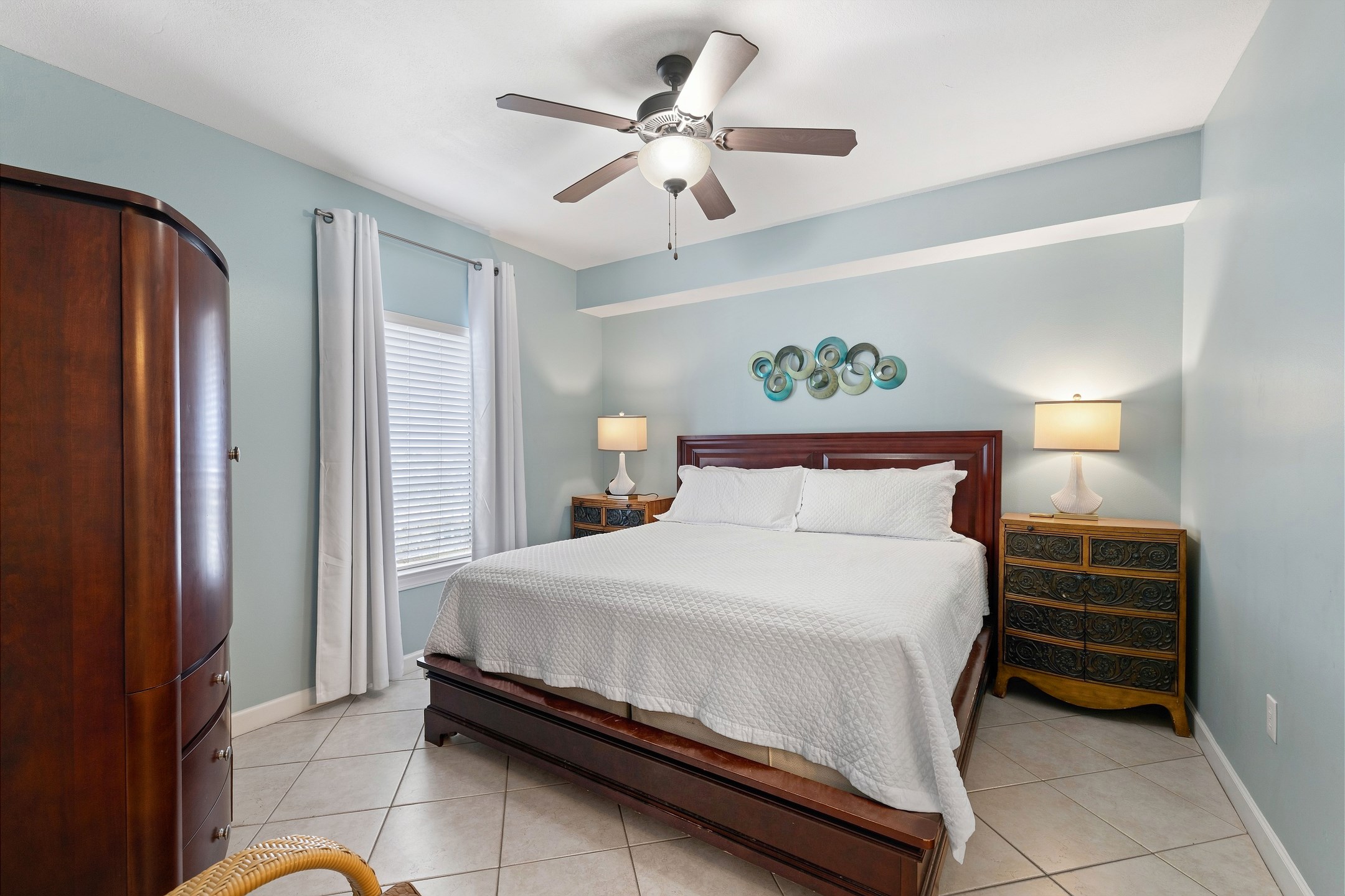 Admirals Quarters 1104 6
