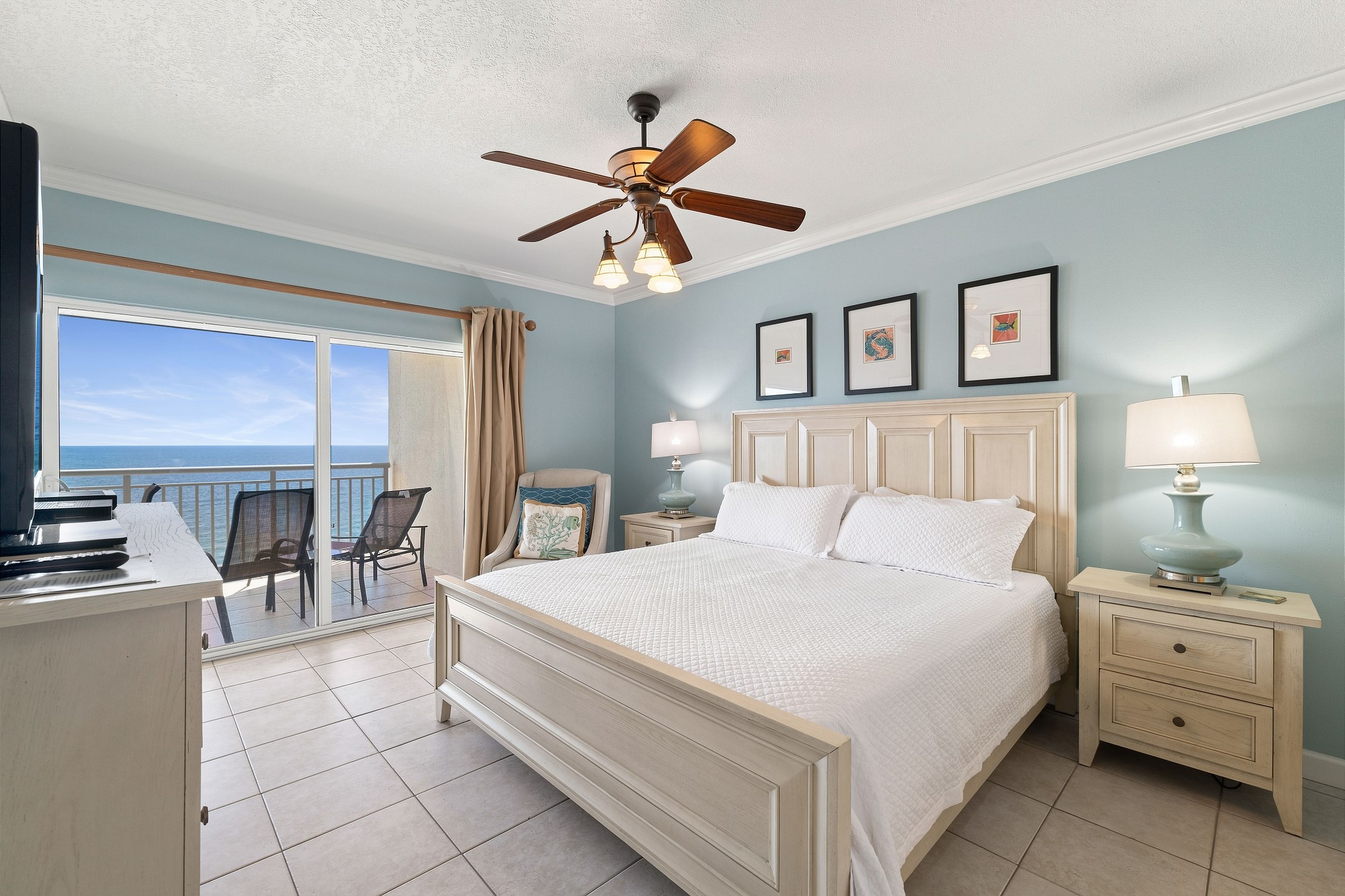 Admirals Quarters 1104 4