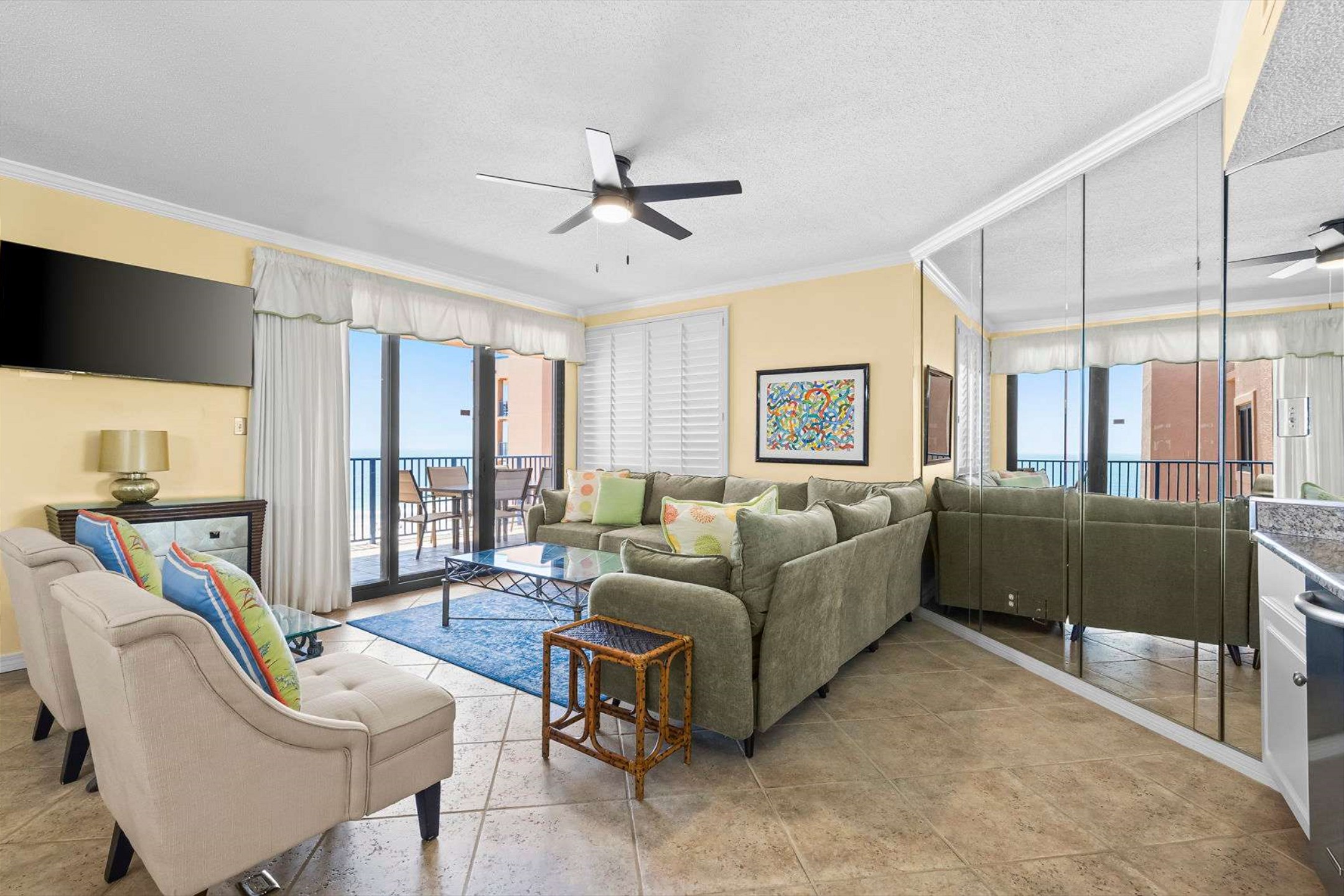 Four Seasons 804E | Photo 2
