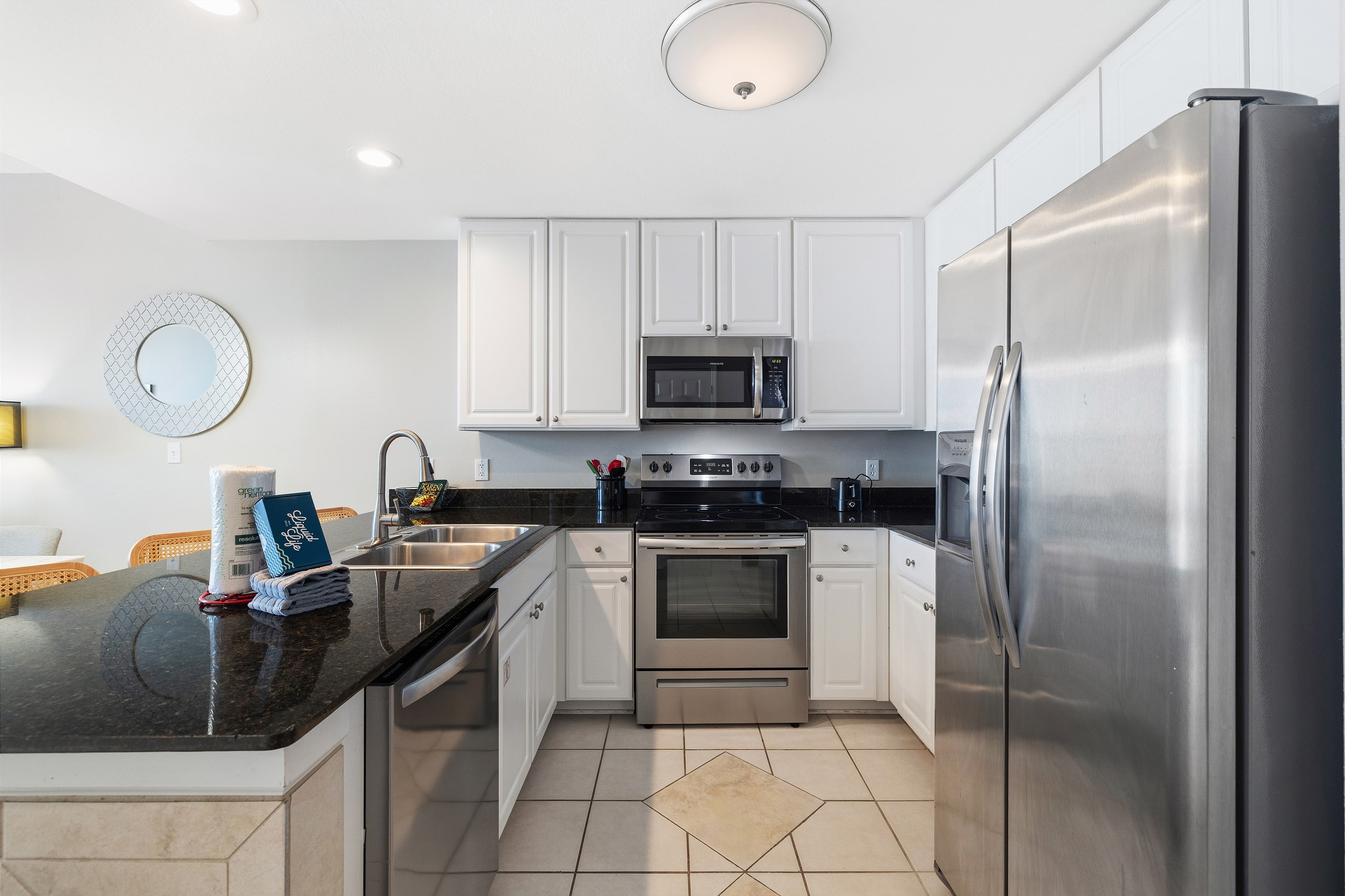 Lighthouse 1505 | Photo 3