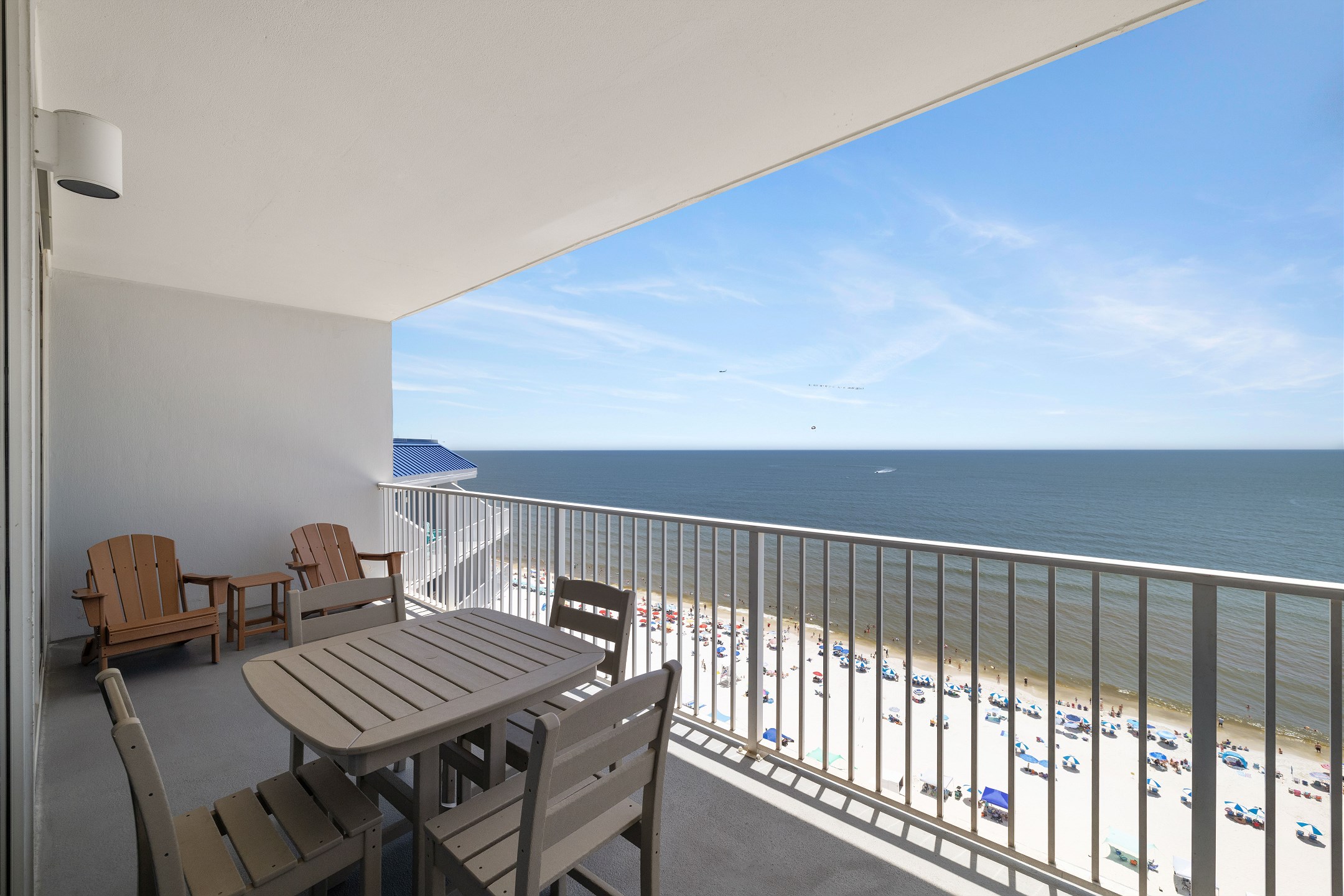 Lighthouse 1505 | Photo 2
