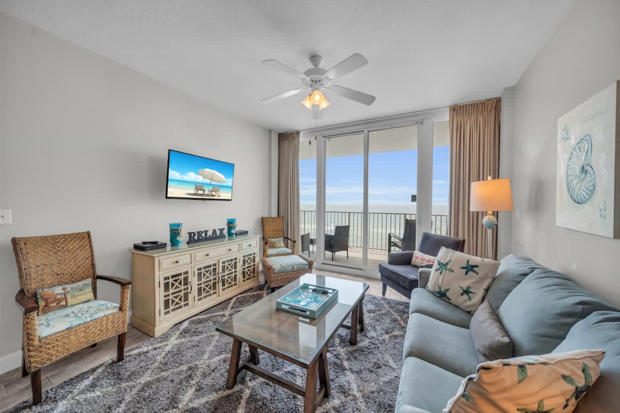 Lighthouse 905 | Photo 3