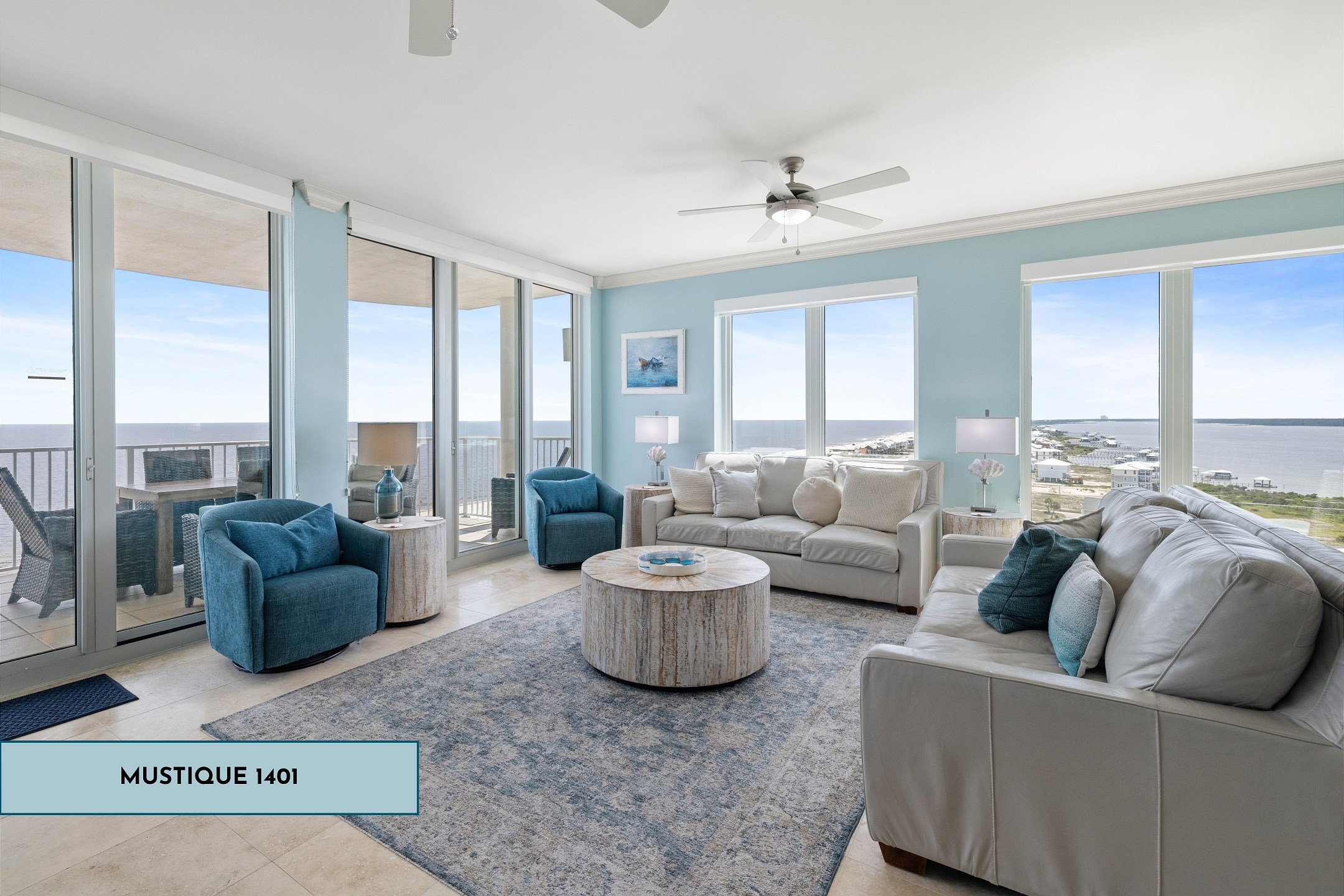 Mustique 1401