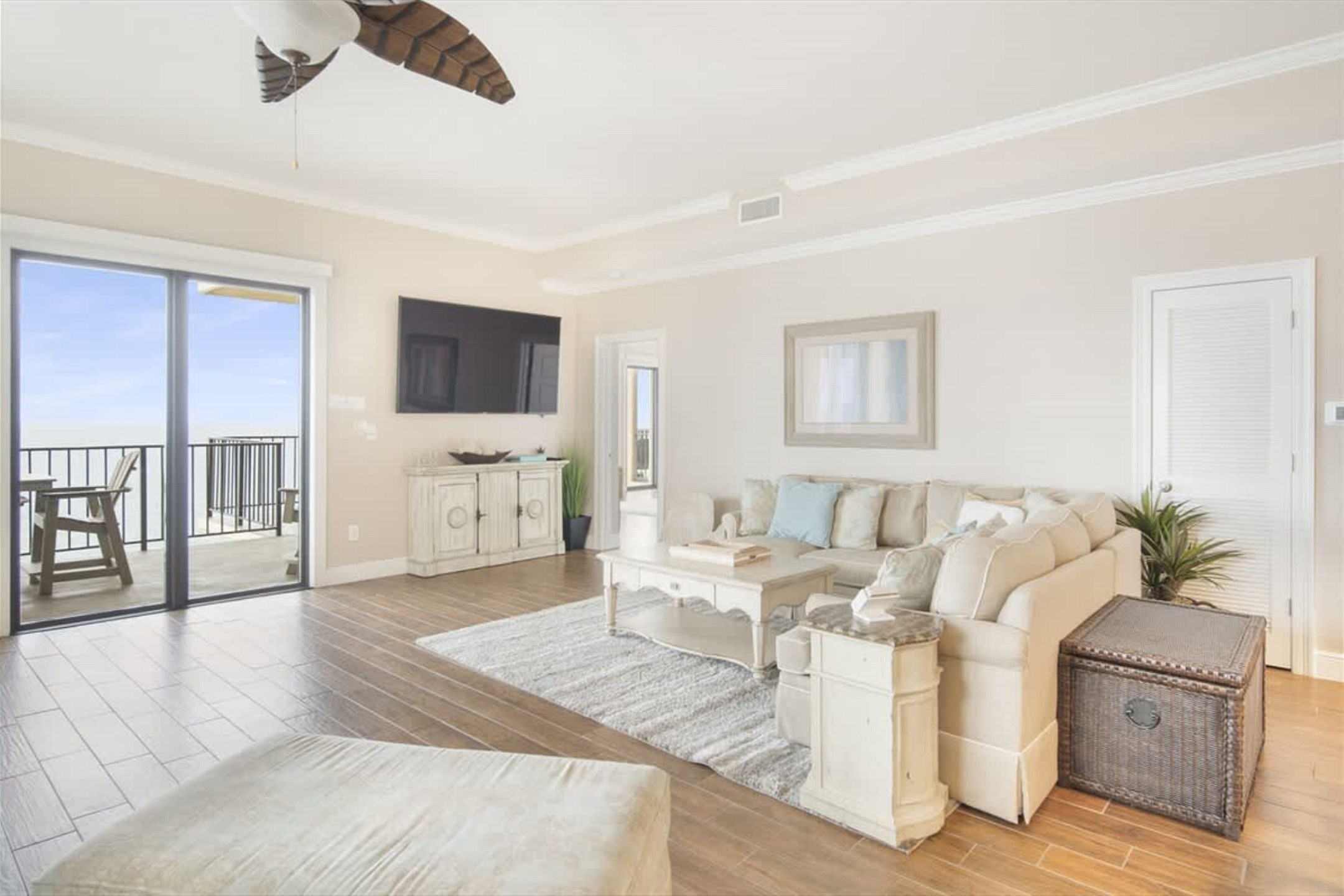Phoenix I 1154 | Photo 3