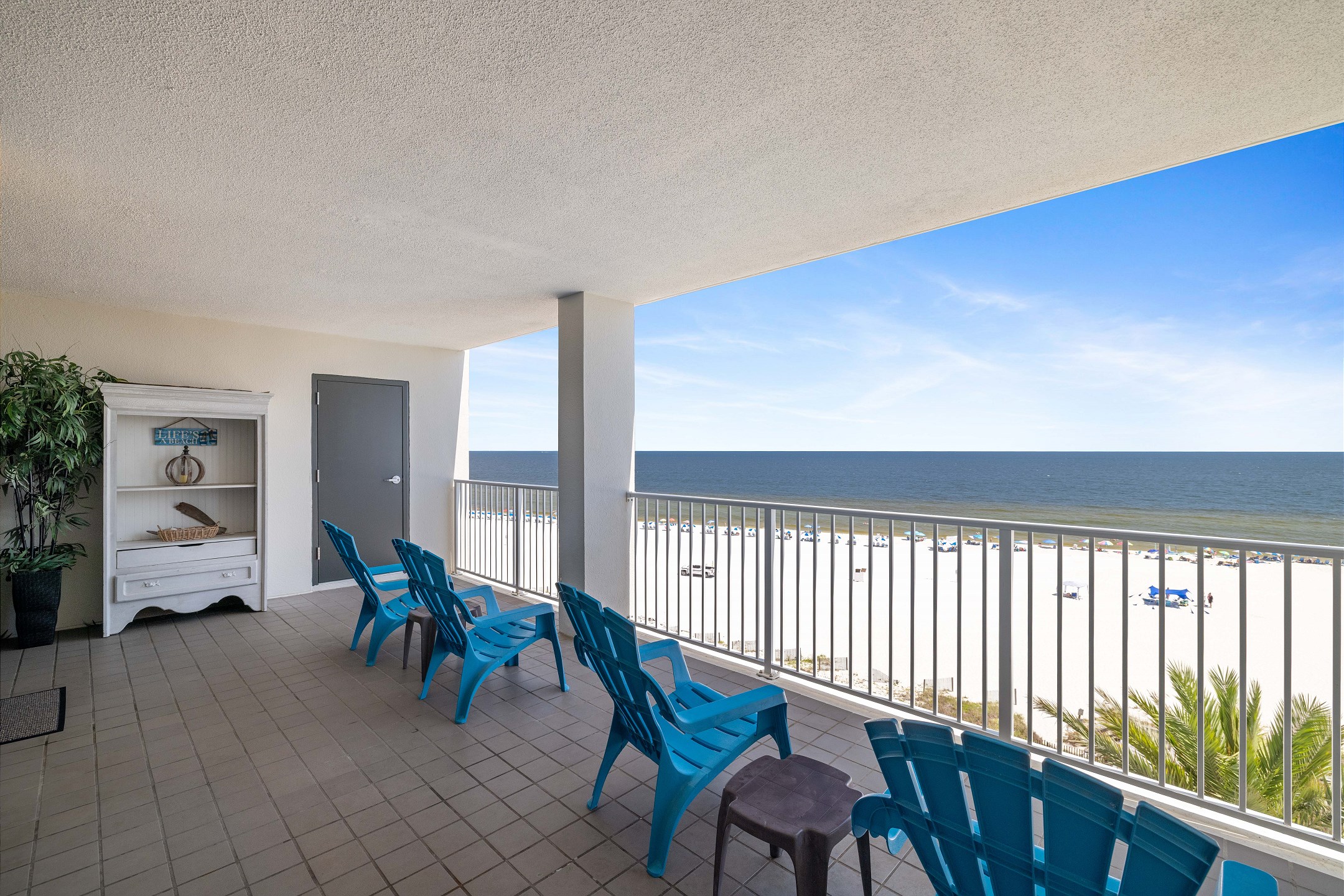 Pelican Pointe 602 2