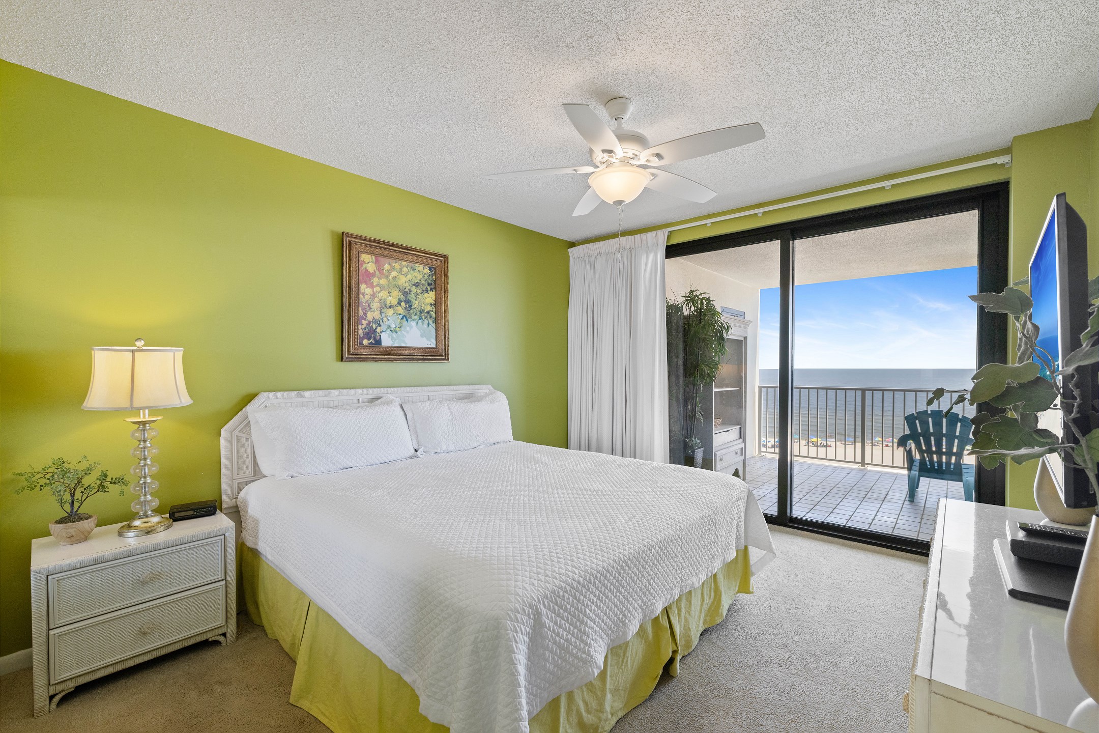 Pelican Pointe 602 5