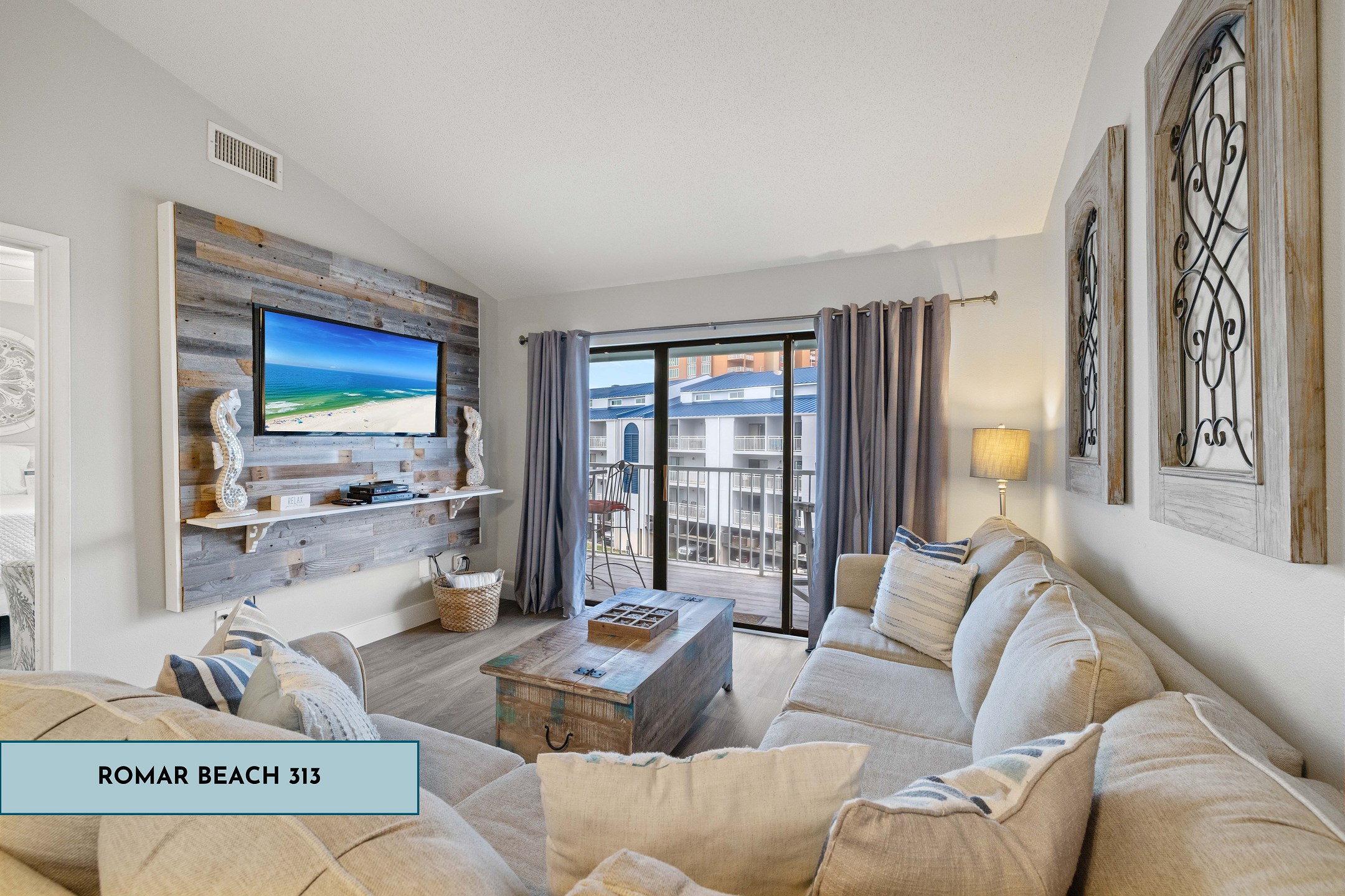 Romar Beach 313