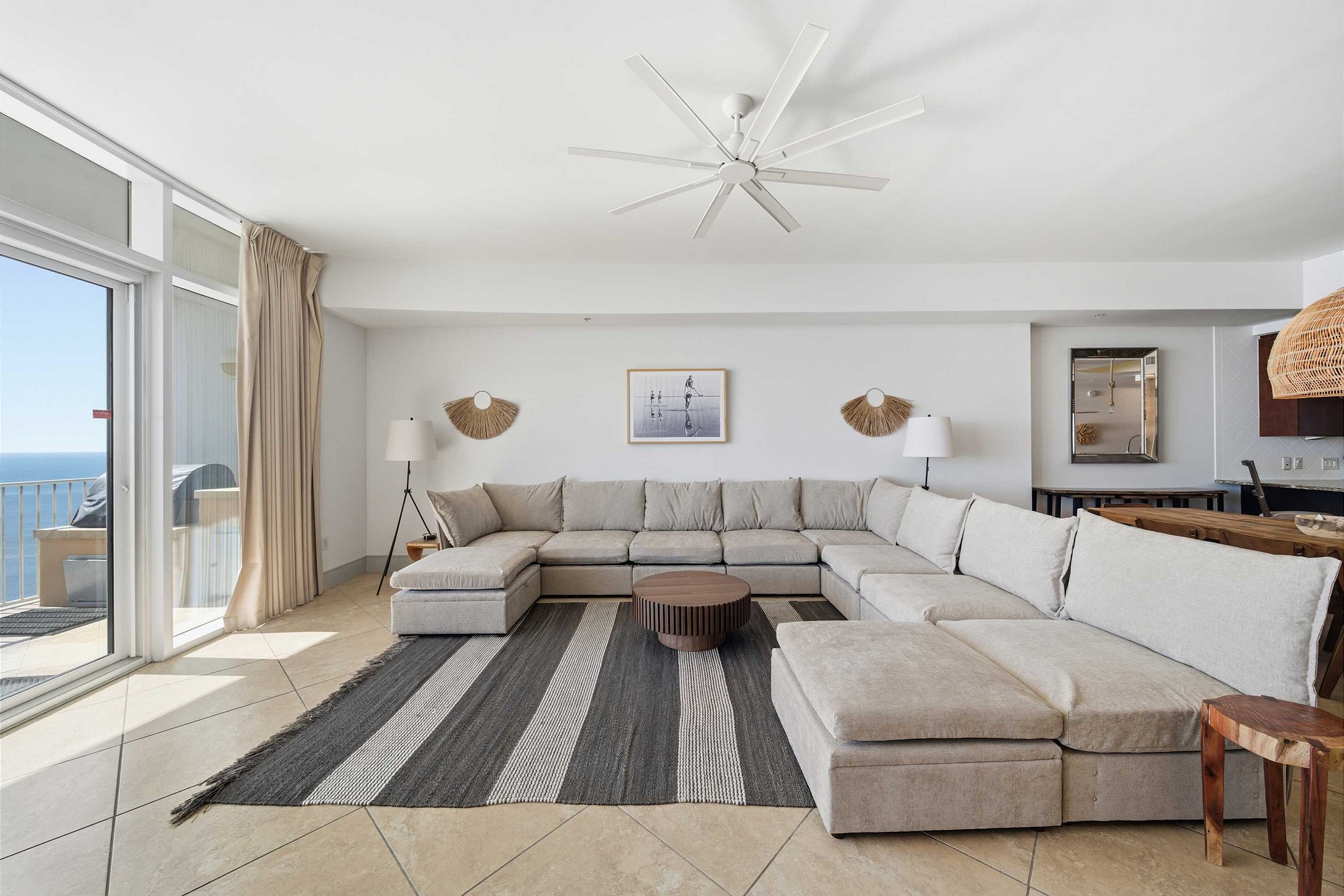 Turquoise Place 2608C | Photo 2