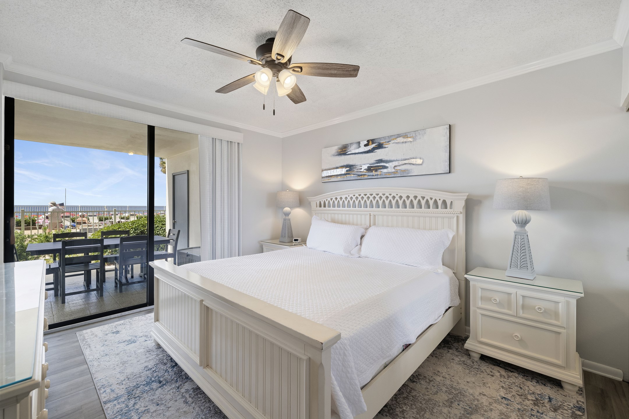 Windward Pointe 103 4