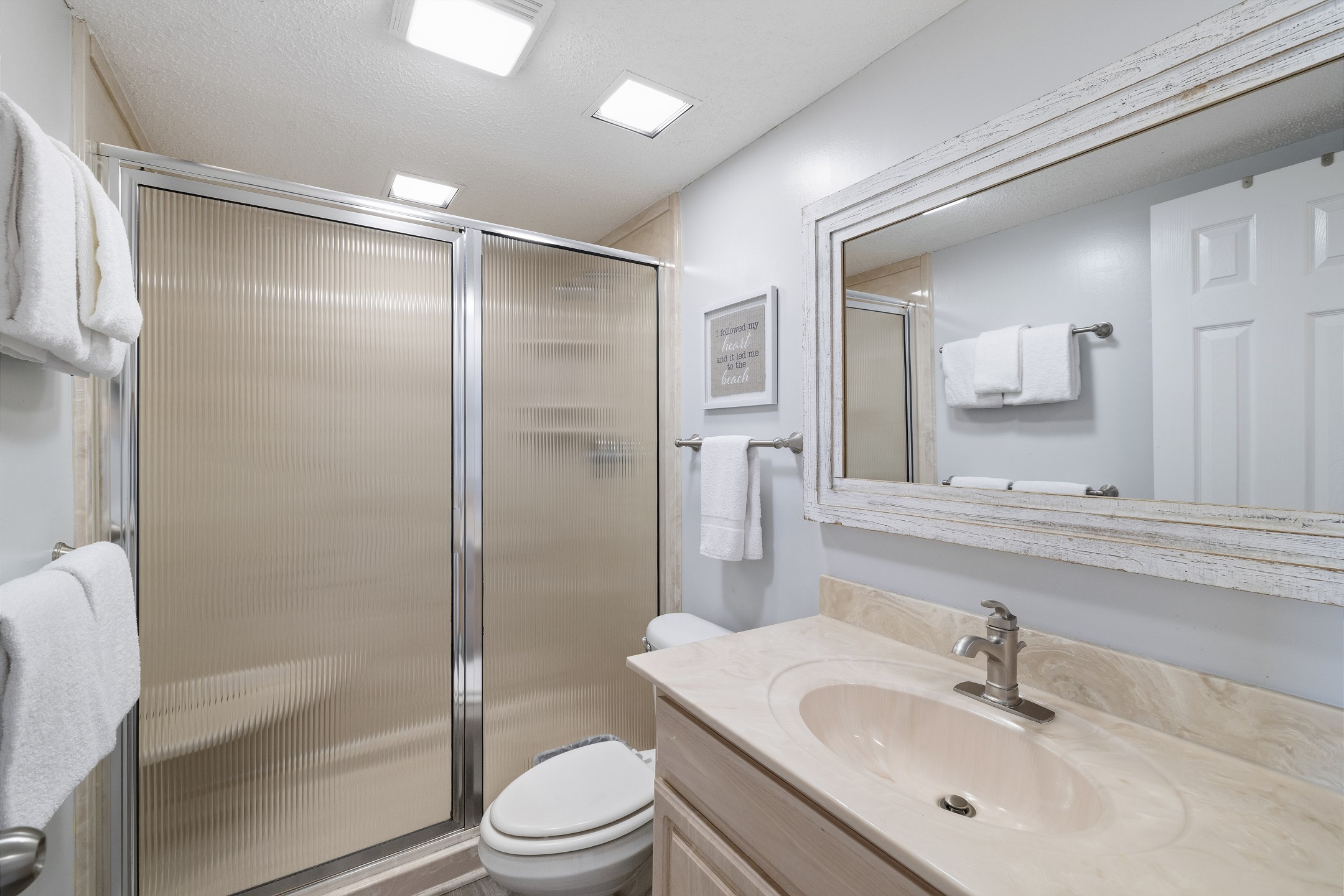 Windward Pointe 103 5