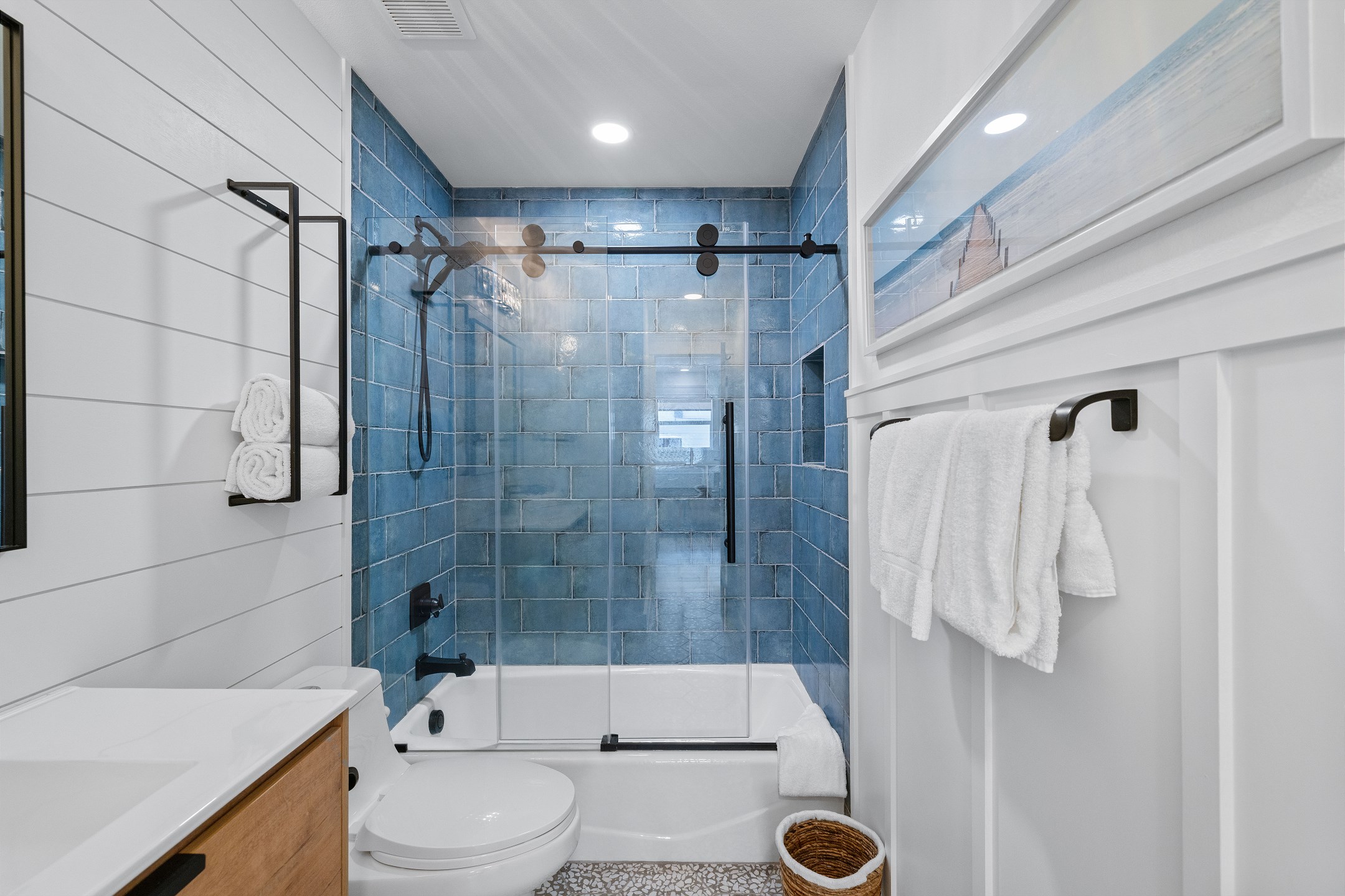 Sea Breeze Cottage 5