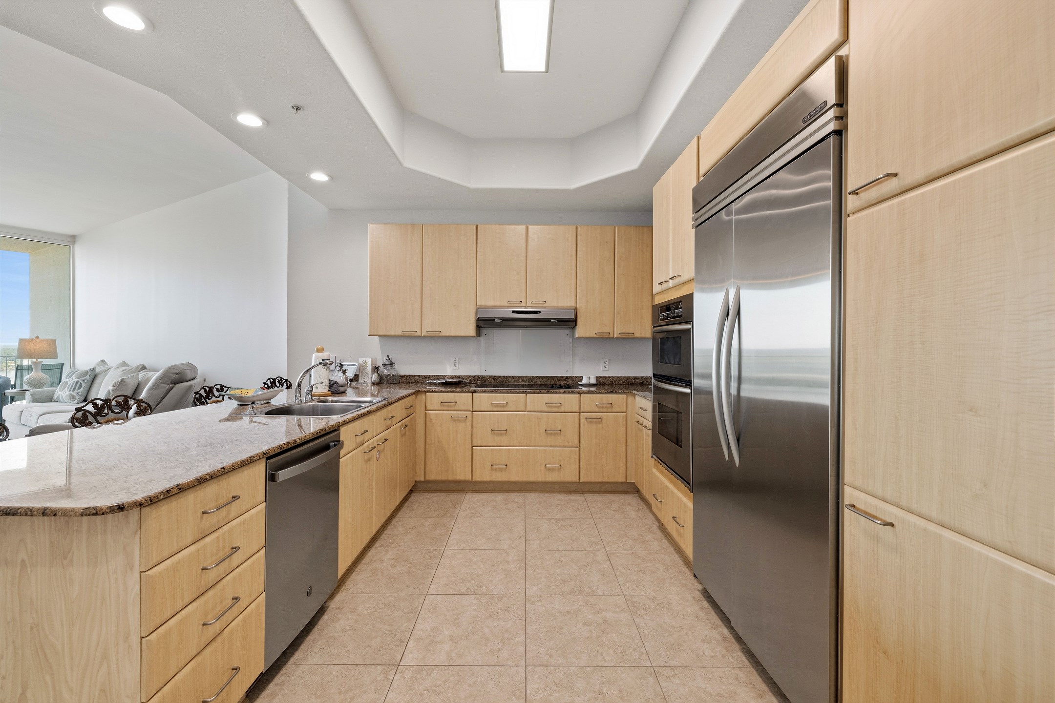 Caribe Penthouse 6B | Photo 3