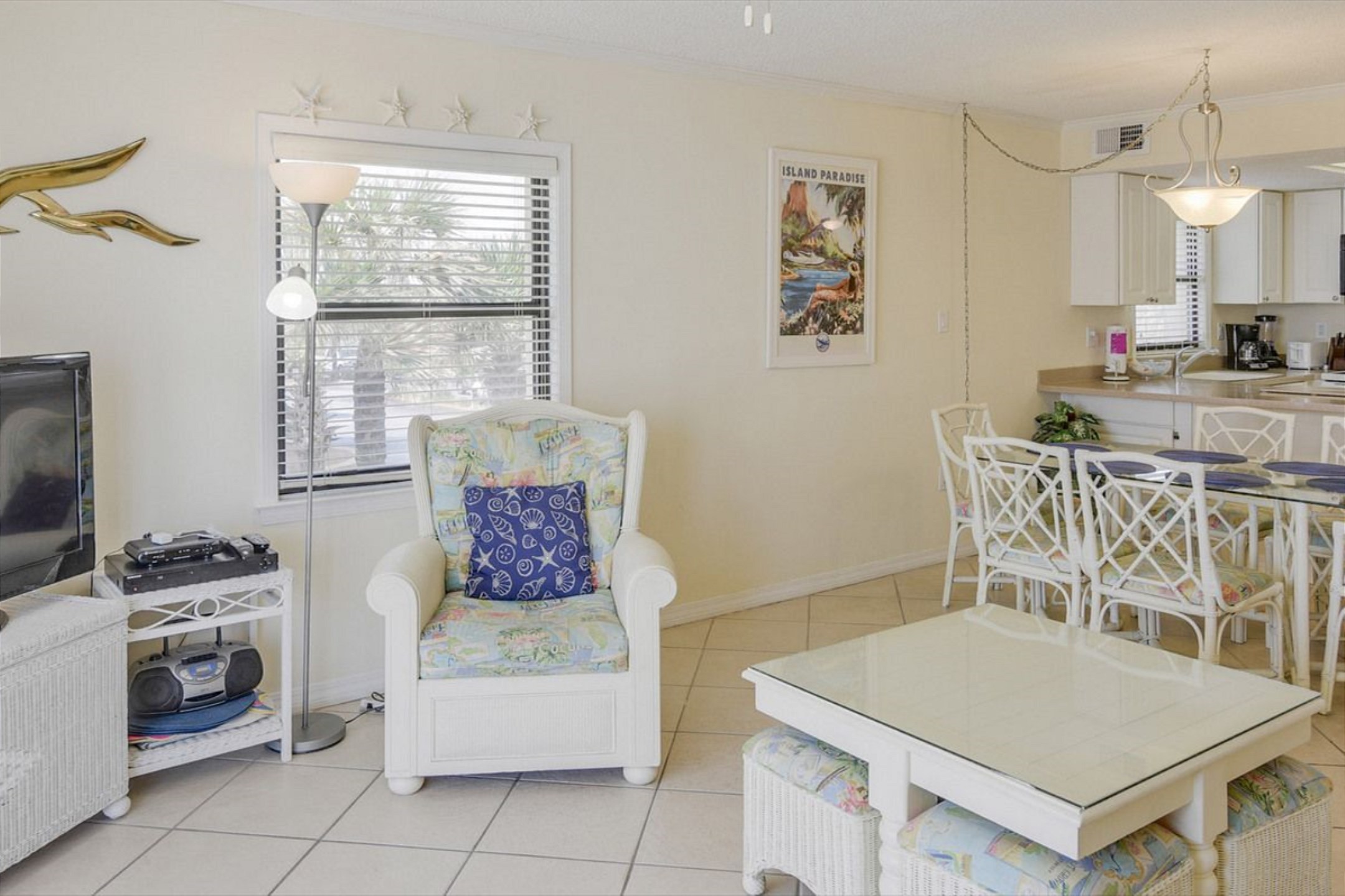 Sunswept 208 | Photo 3