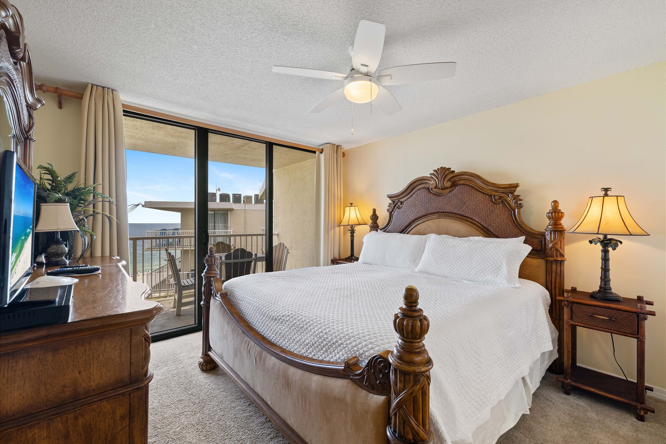 Seaside Beach & Racquet 5915 4