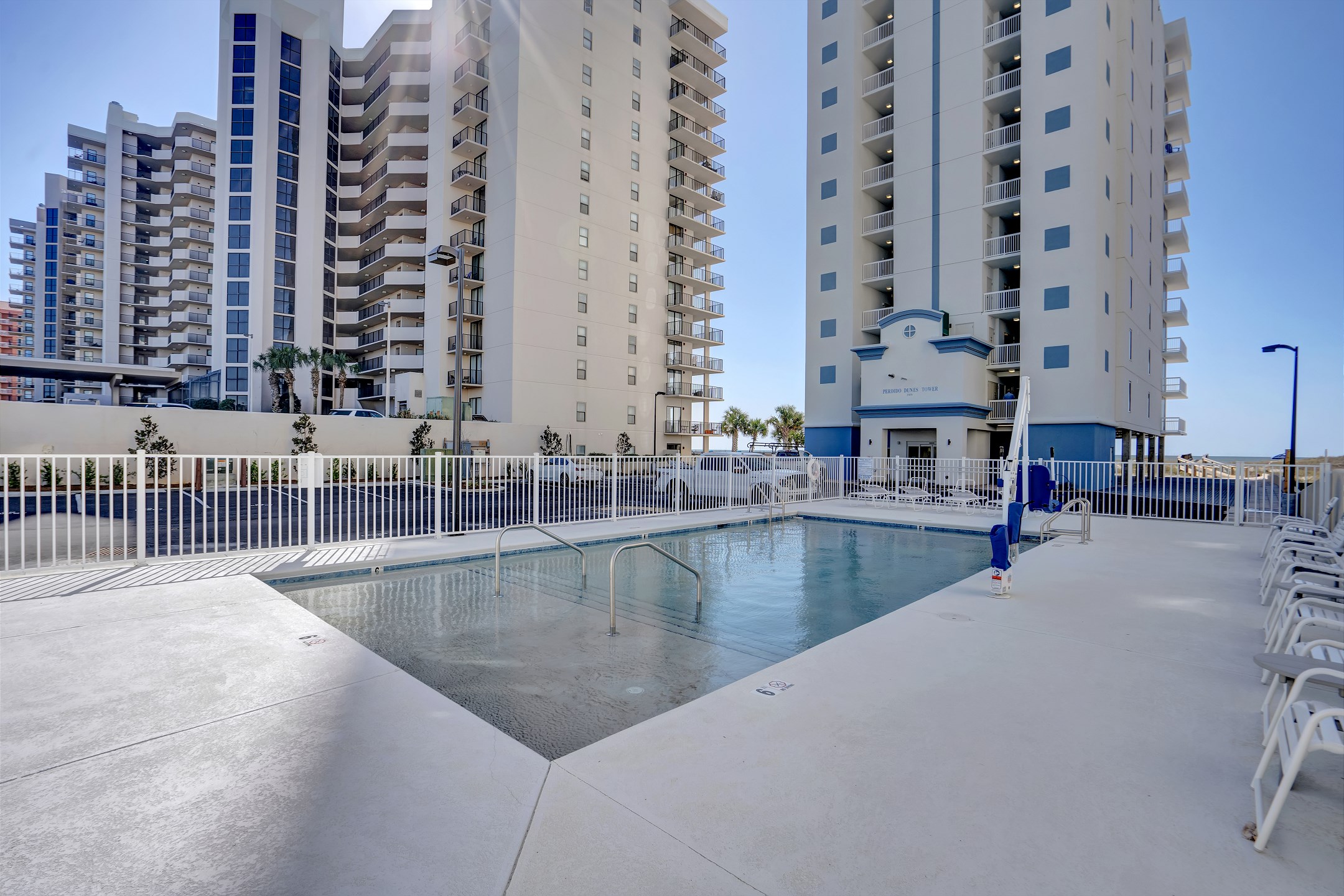 Perdido Dunes Tower 10W | Photo 2
