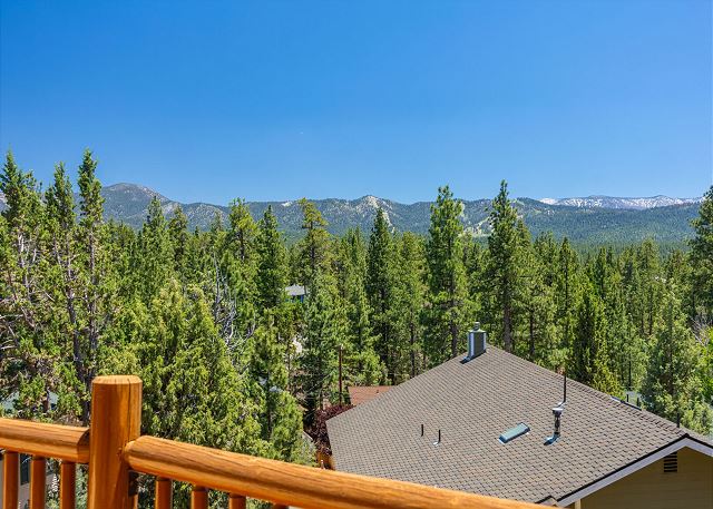 Foster’s Cabin - Close to Lake and Slopes 3