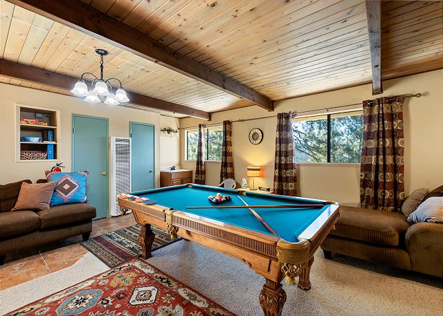 Birch Bear Lodge - Lake Views, Hot Tub, Game Room 5
