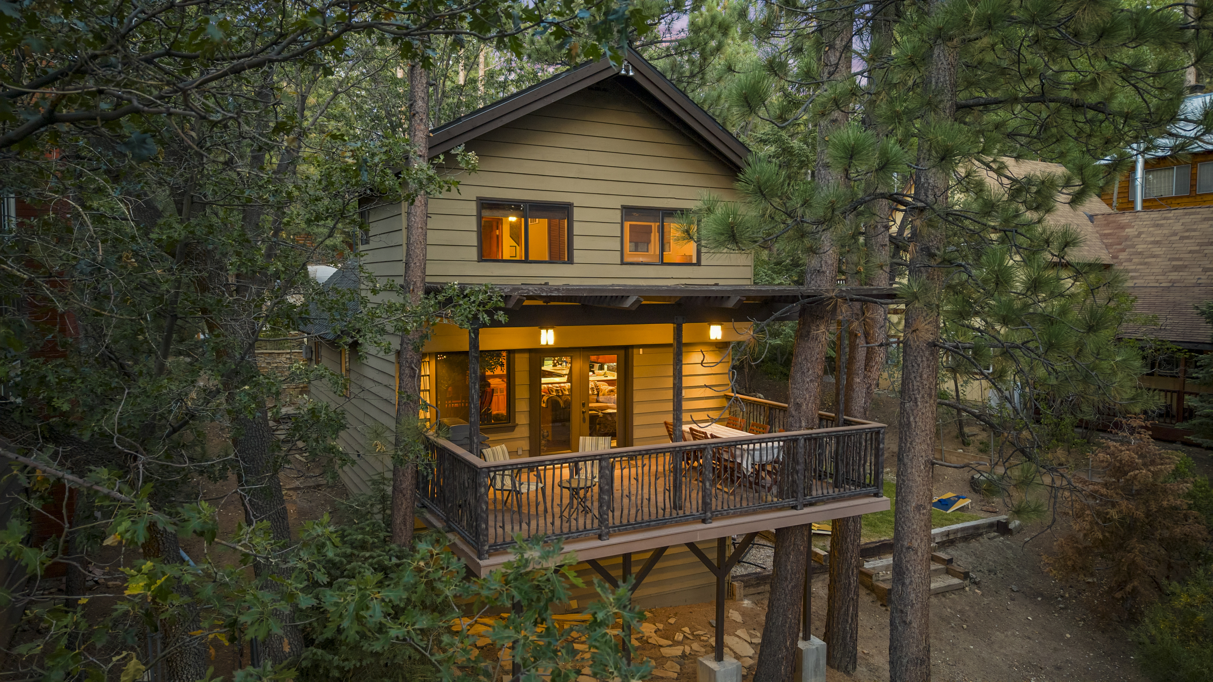Honey Bear Retreat - Close to Village, Slopes, and Lake