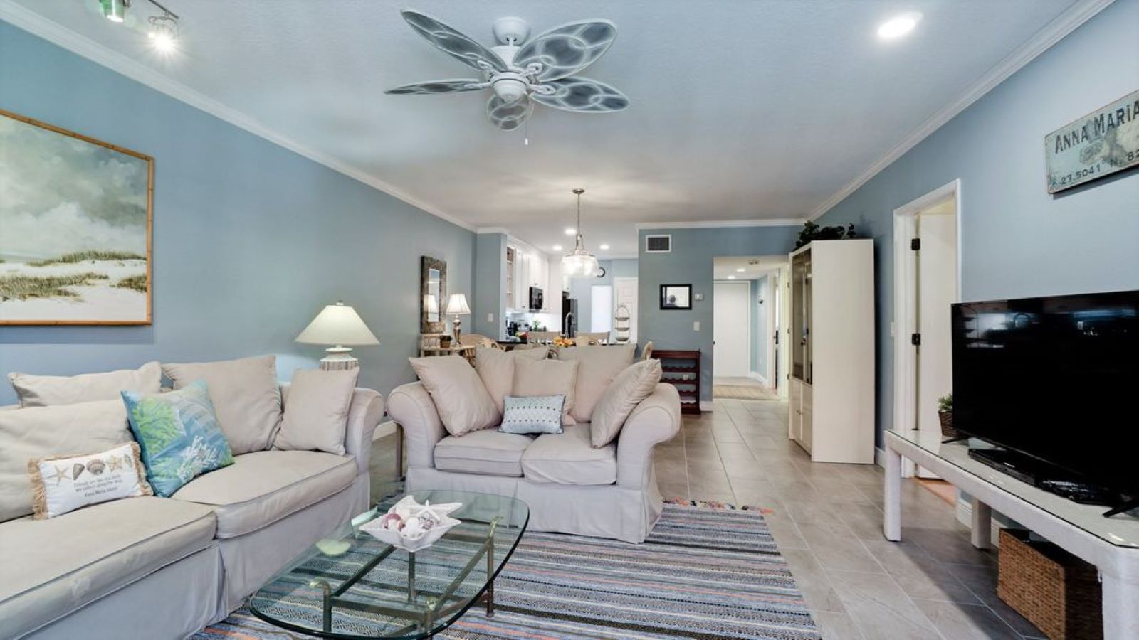 Shell Game | Photo 21