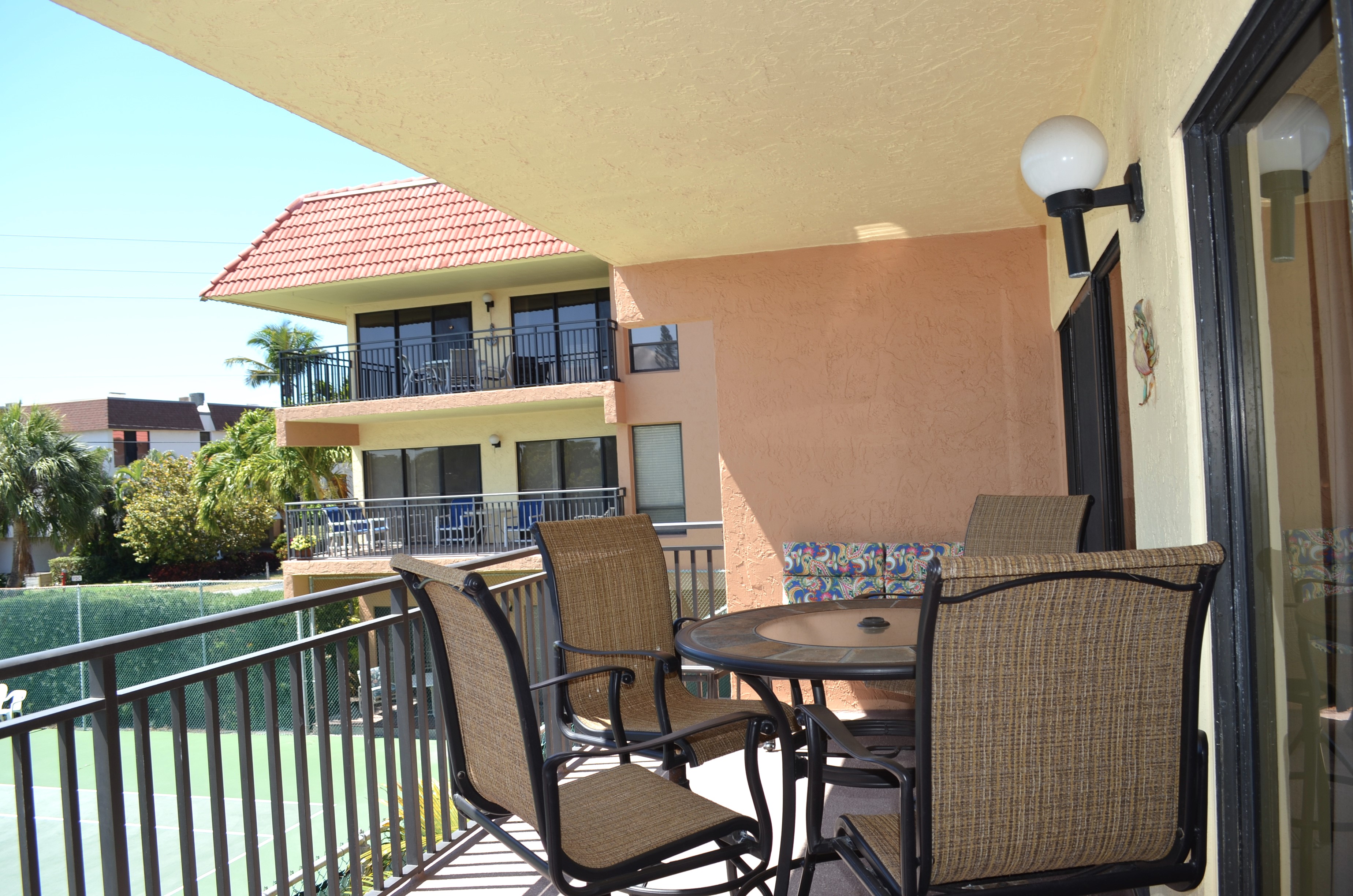 Buckeye Haven | Photo 34