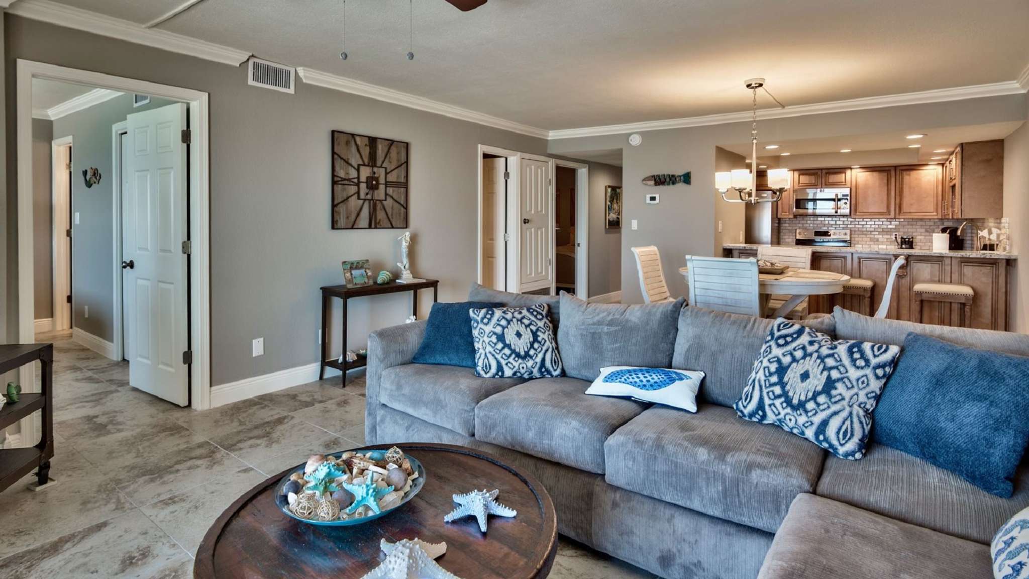 Beach House 304D - Gulf Front | Photo 4