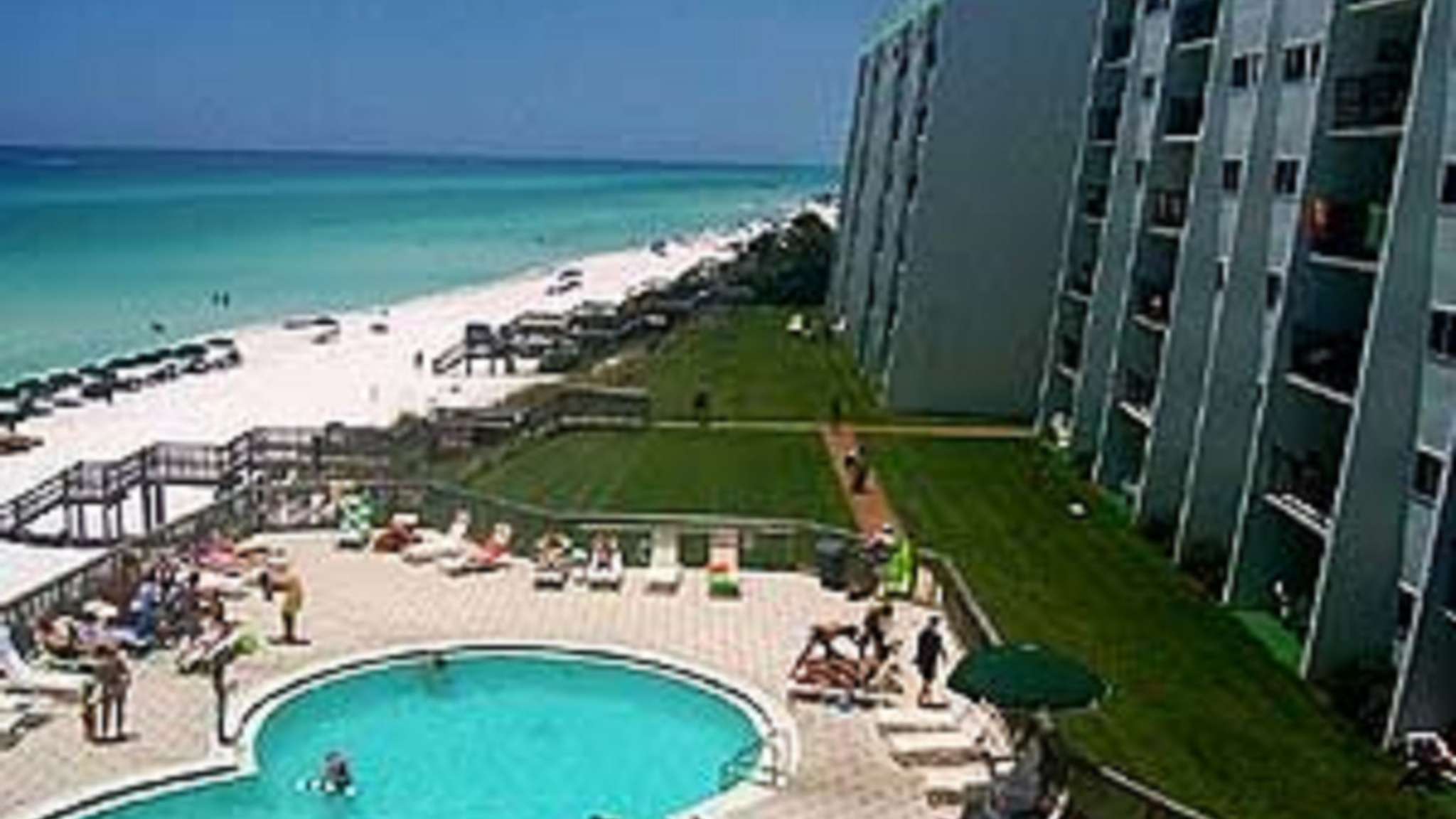 Beach House 304D - Gulf Front | Photo 18