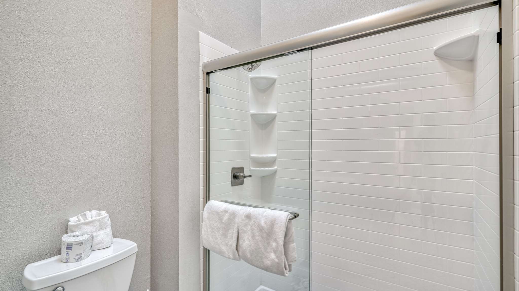 Seawinds 6 Sits on the Beach! | Photo 14