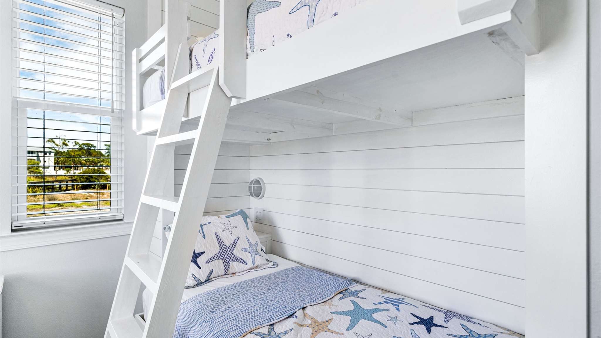 Wave Whisperer | Photo 10