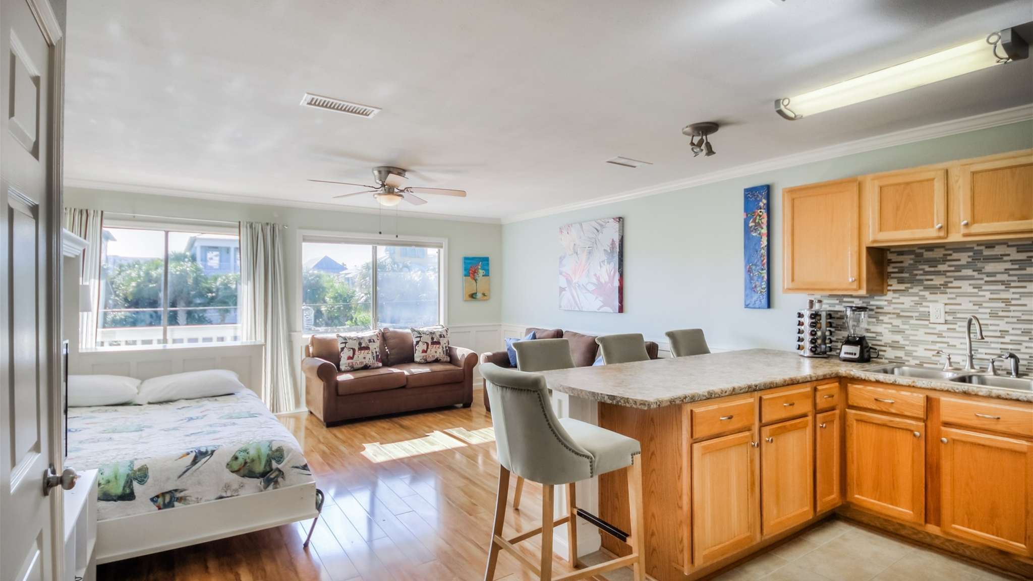 Canal Place 206 | Photo 7