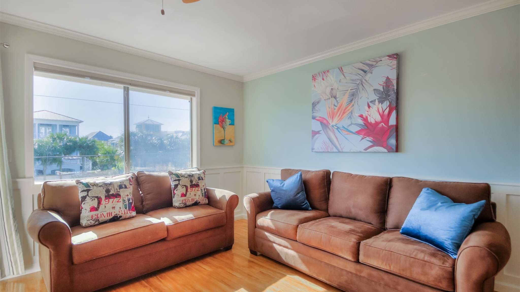 Canal Place 206 | Photo 4