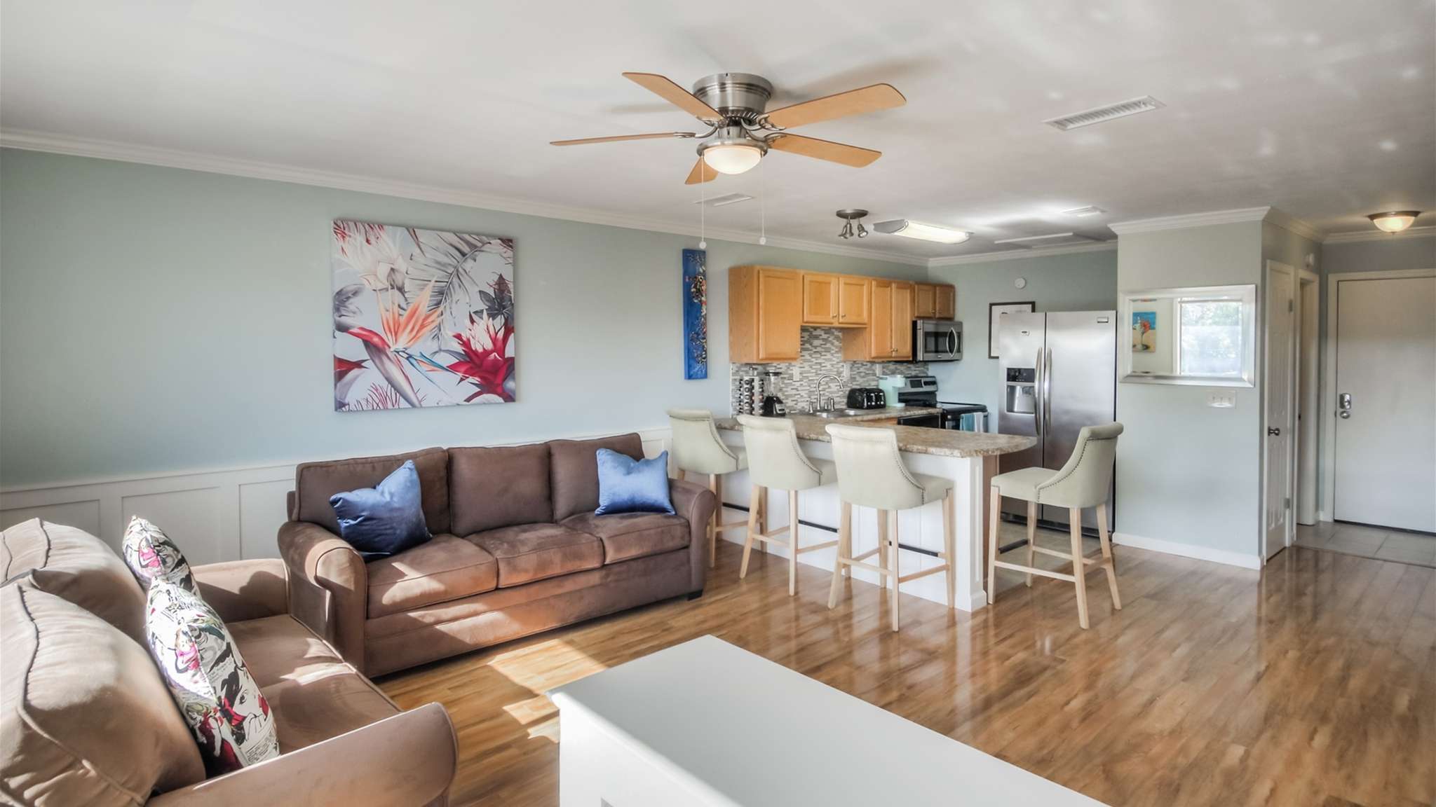 Canal Place 206 | Photo 2