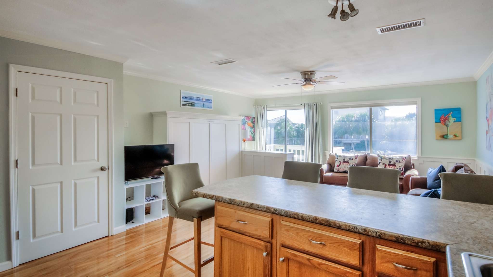 Canal Place 206 | Photo 12