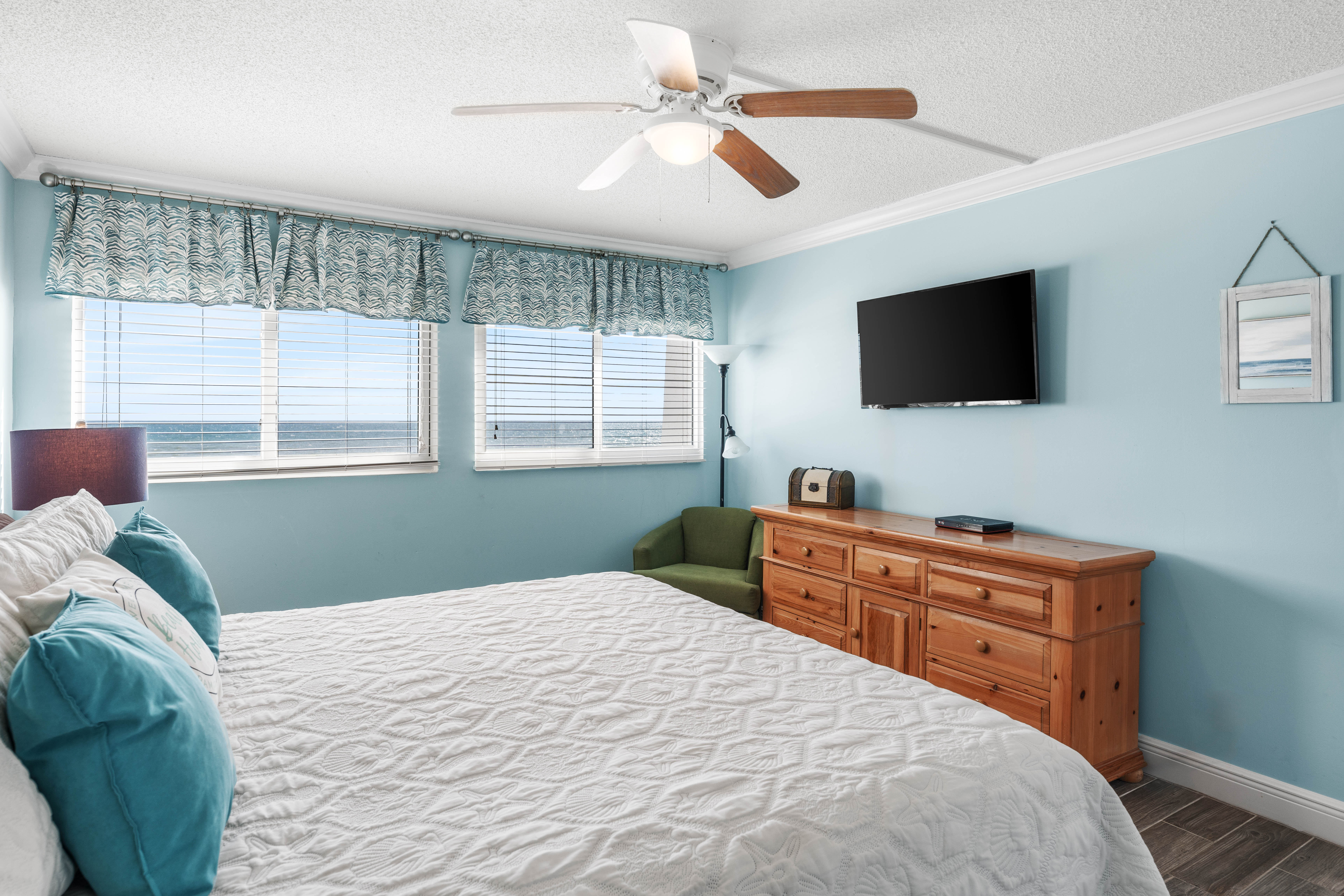 Beach House 402C | Photo 14