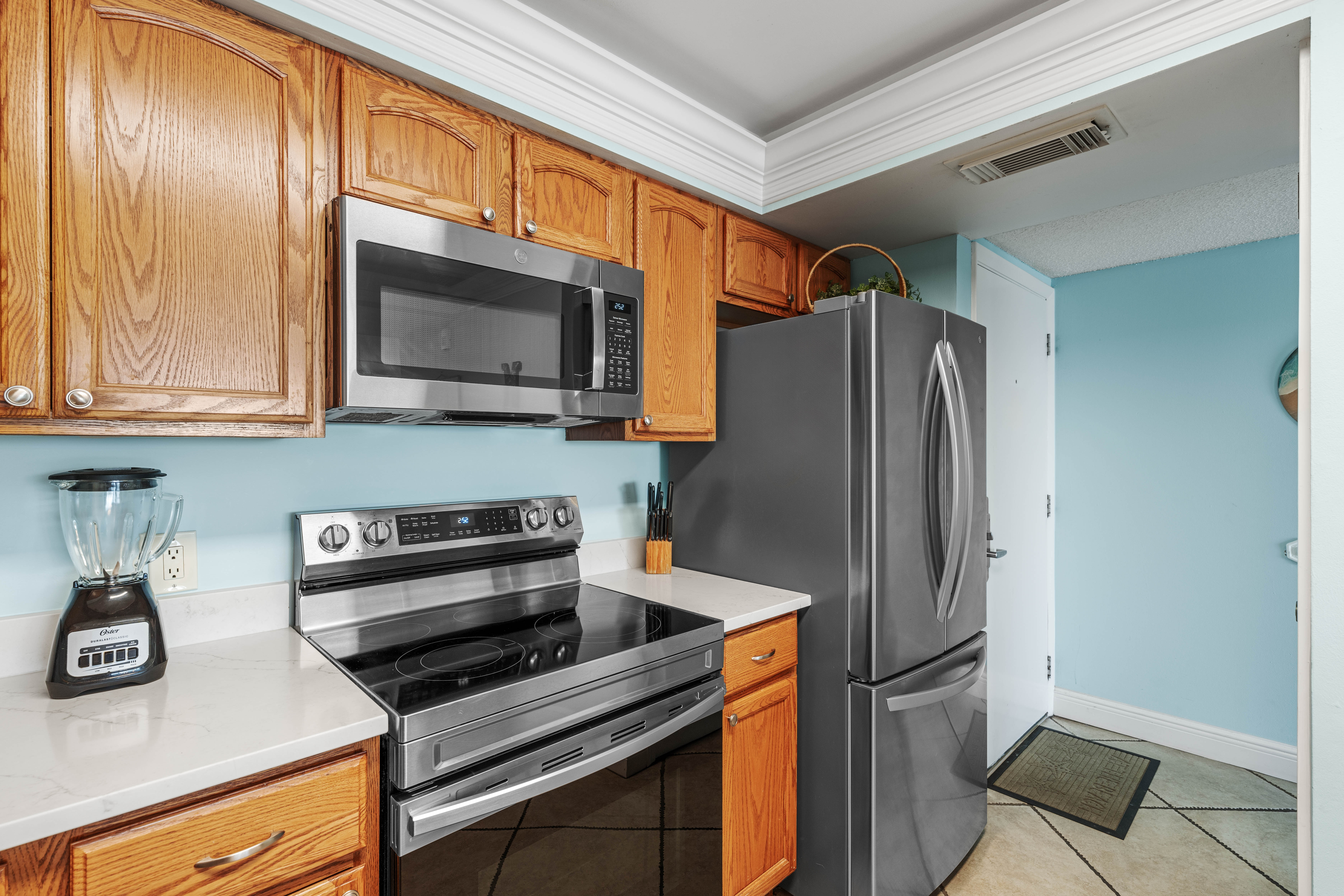 Beach House 402C | Photo 7