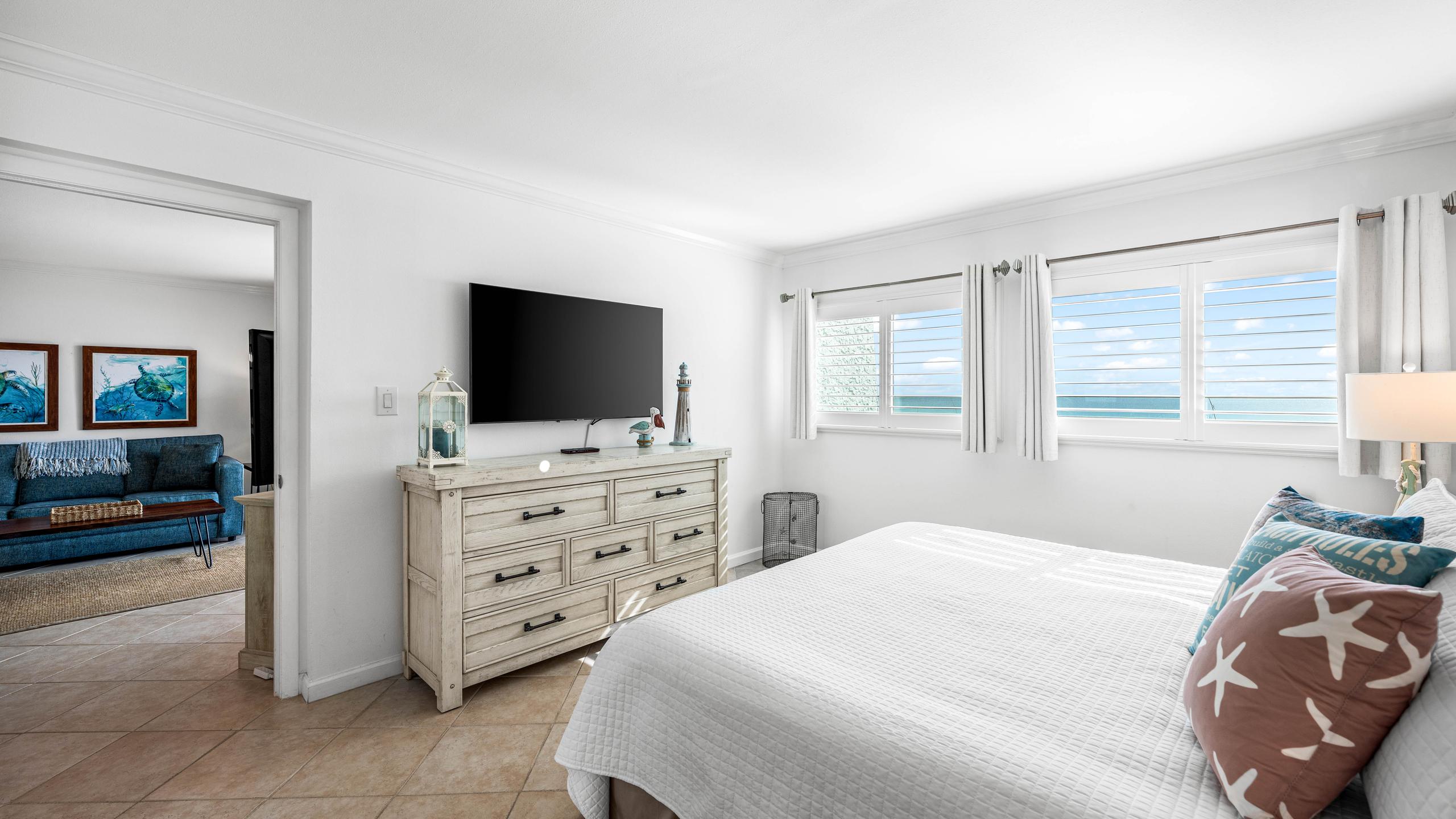 Beach House 103D-Beachfront | Photo 13
